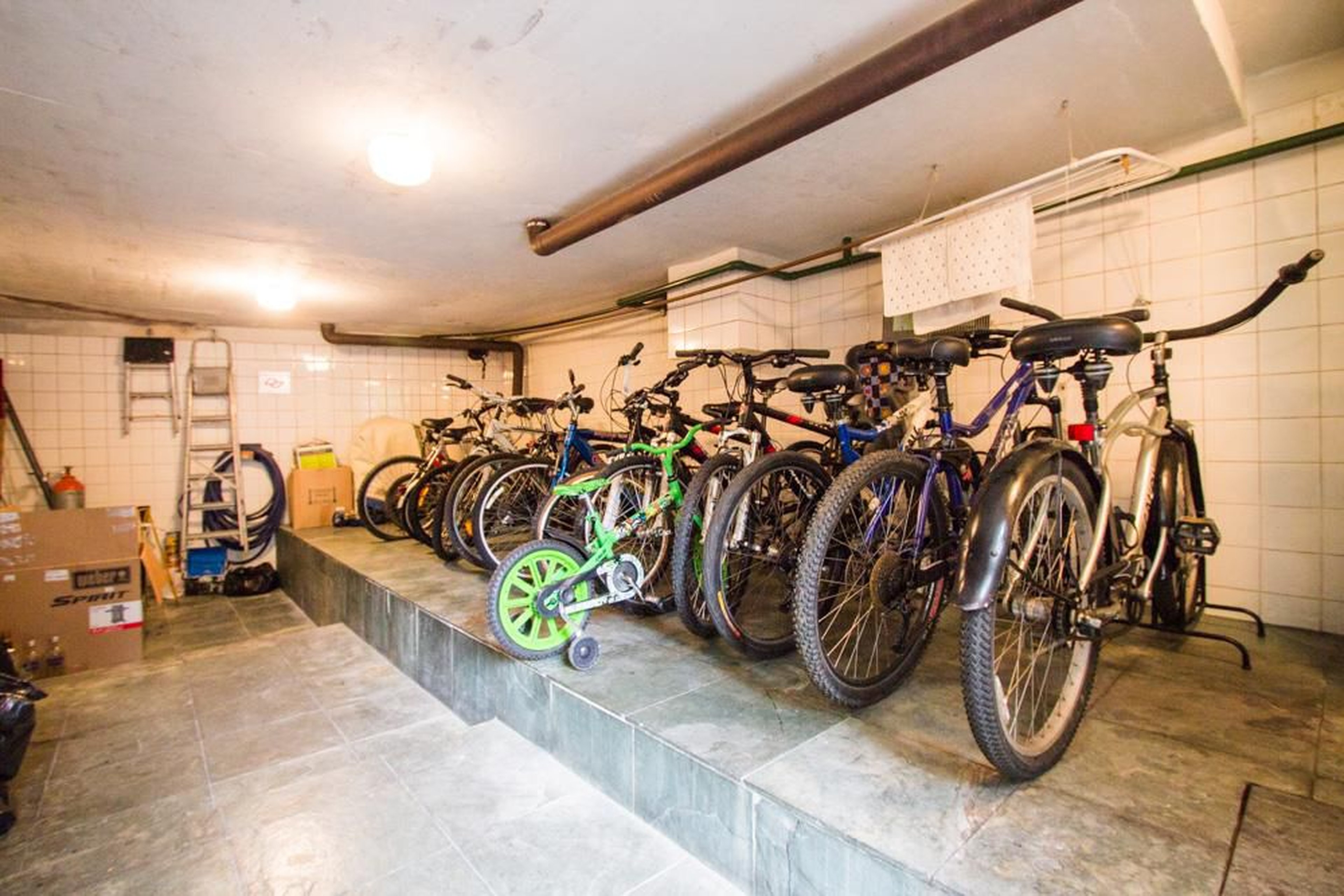 Bicicletário - Conde de Oxford