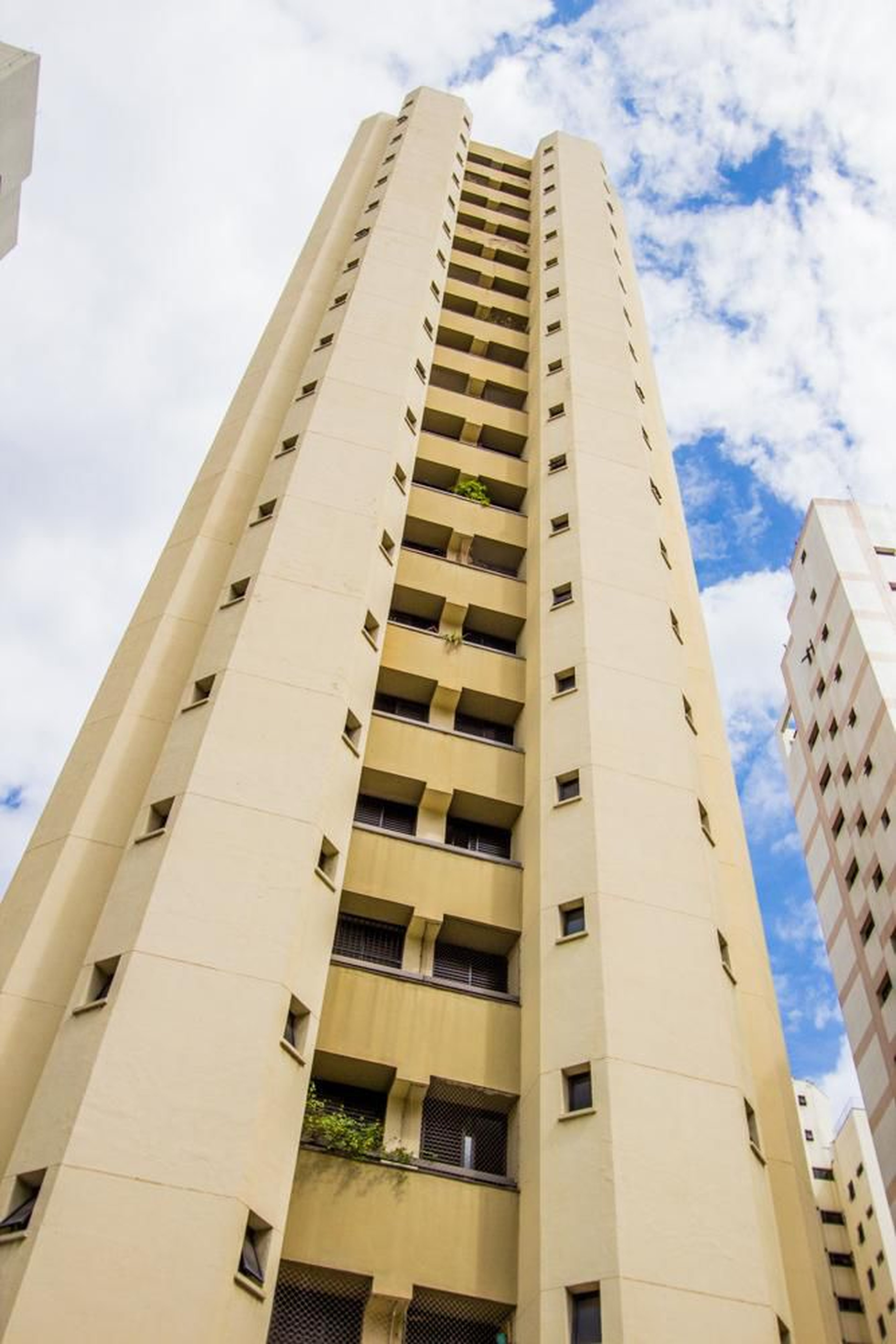 Prédio Condomínio Barra do Una