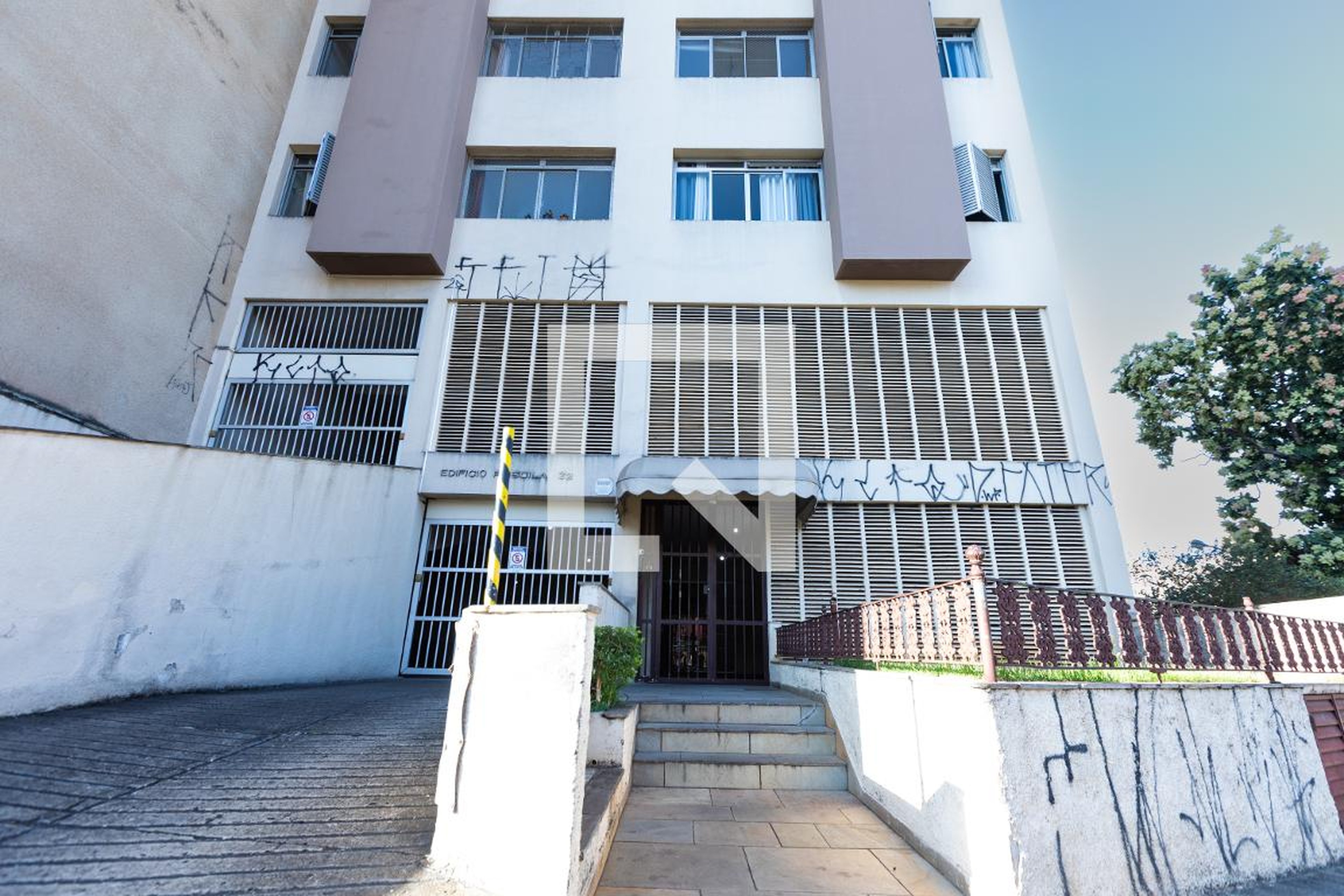 Fachada do Prédio Condomínio em Rua Culto à Ciência, 32