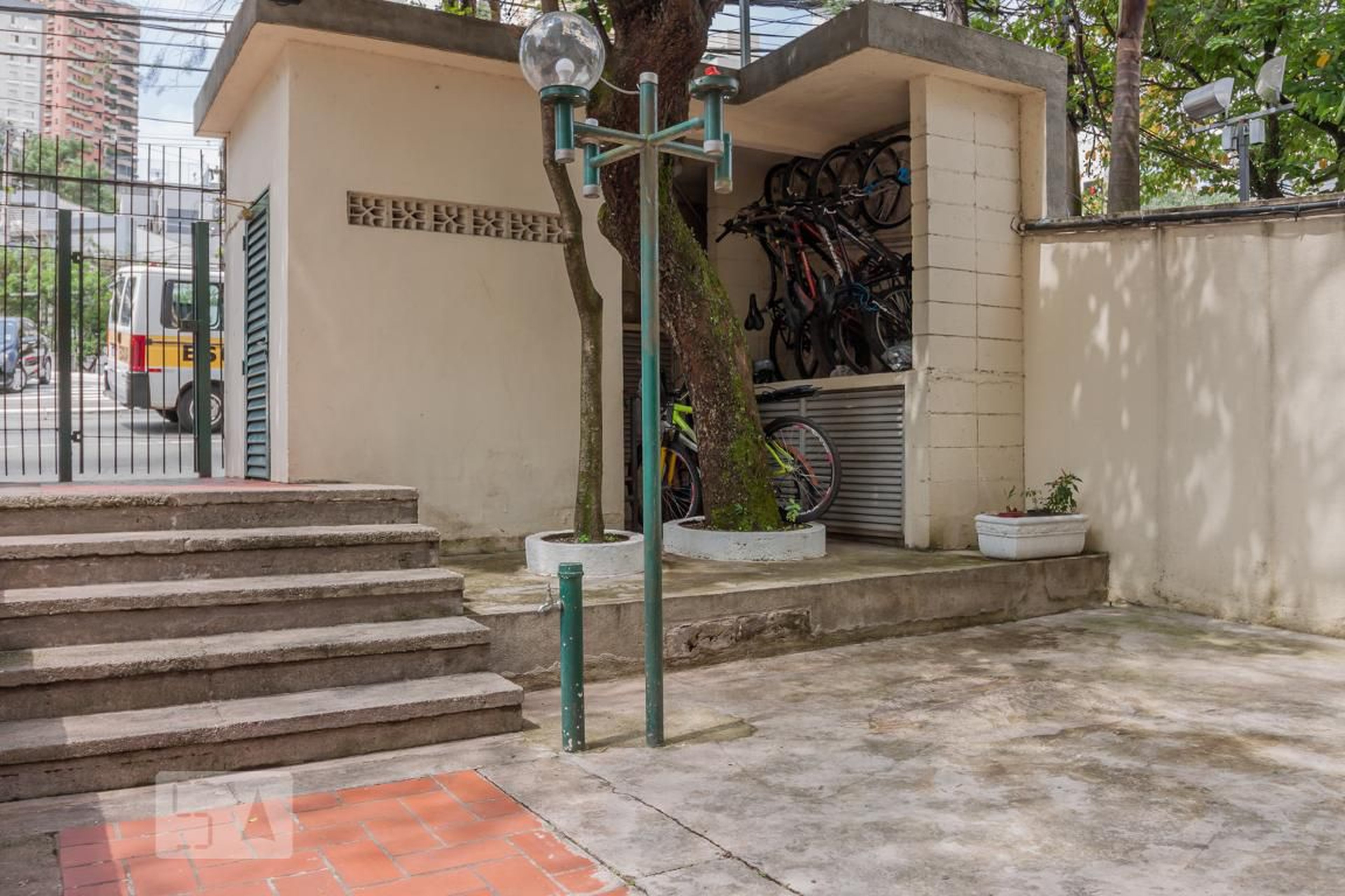 Bicicletário - Tour Monte Martre