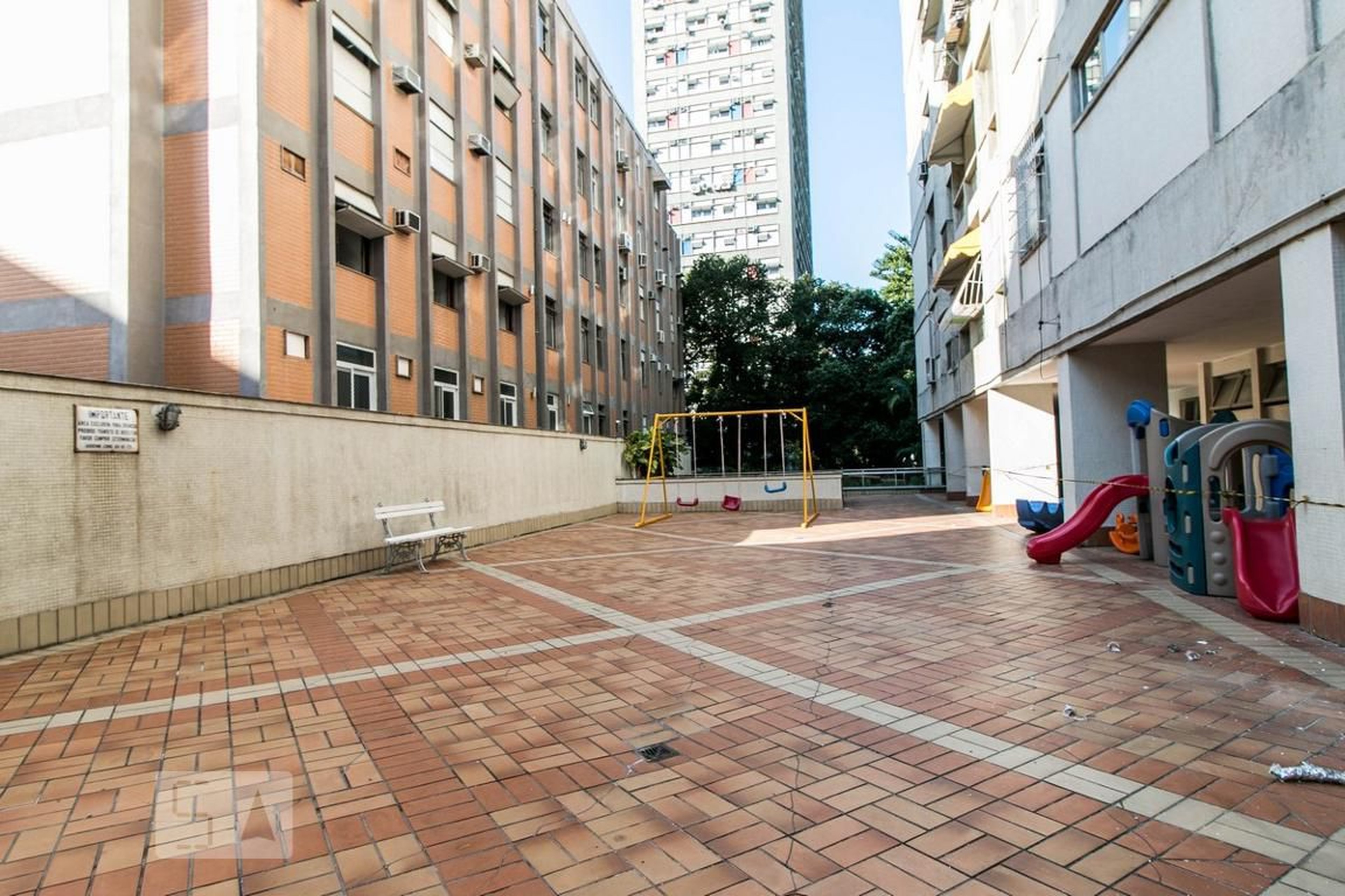 Playground - Solar Dona Mariana