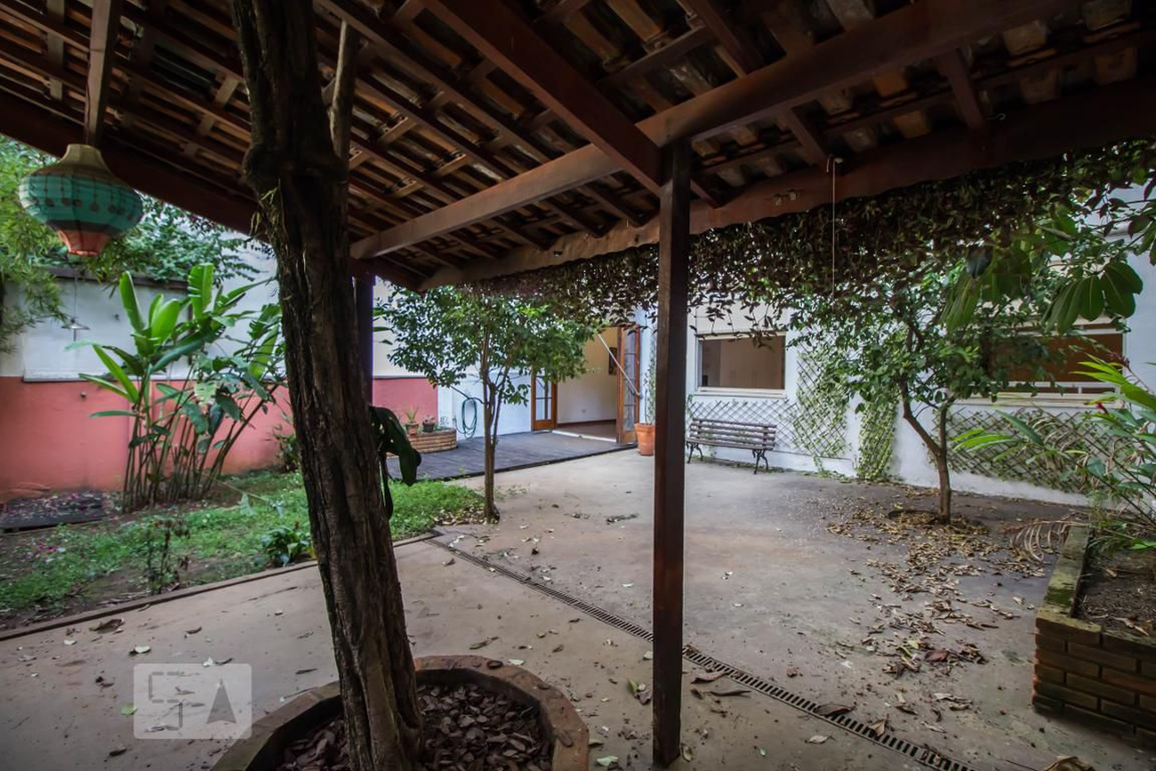 Área externa - Clipper