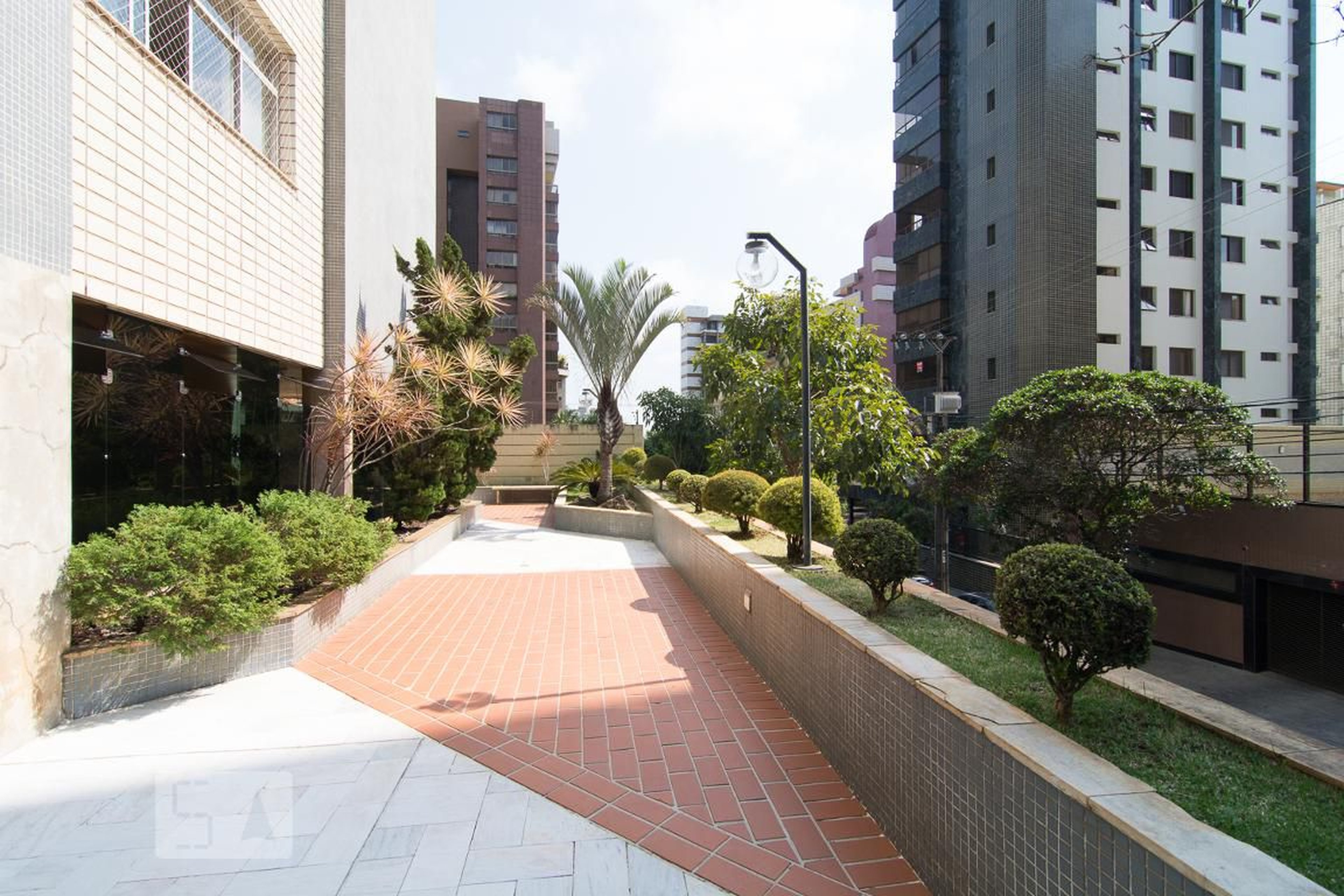 Entrada - Edifício Veroneti