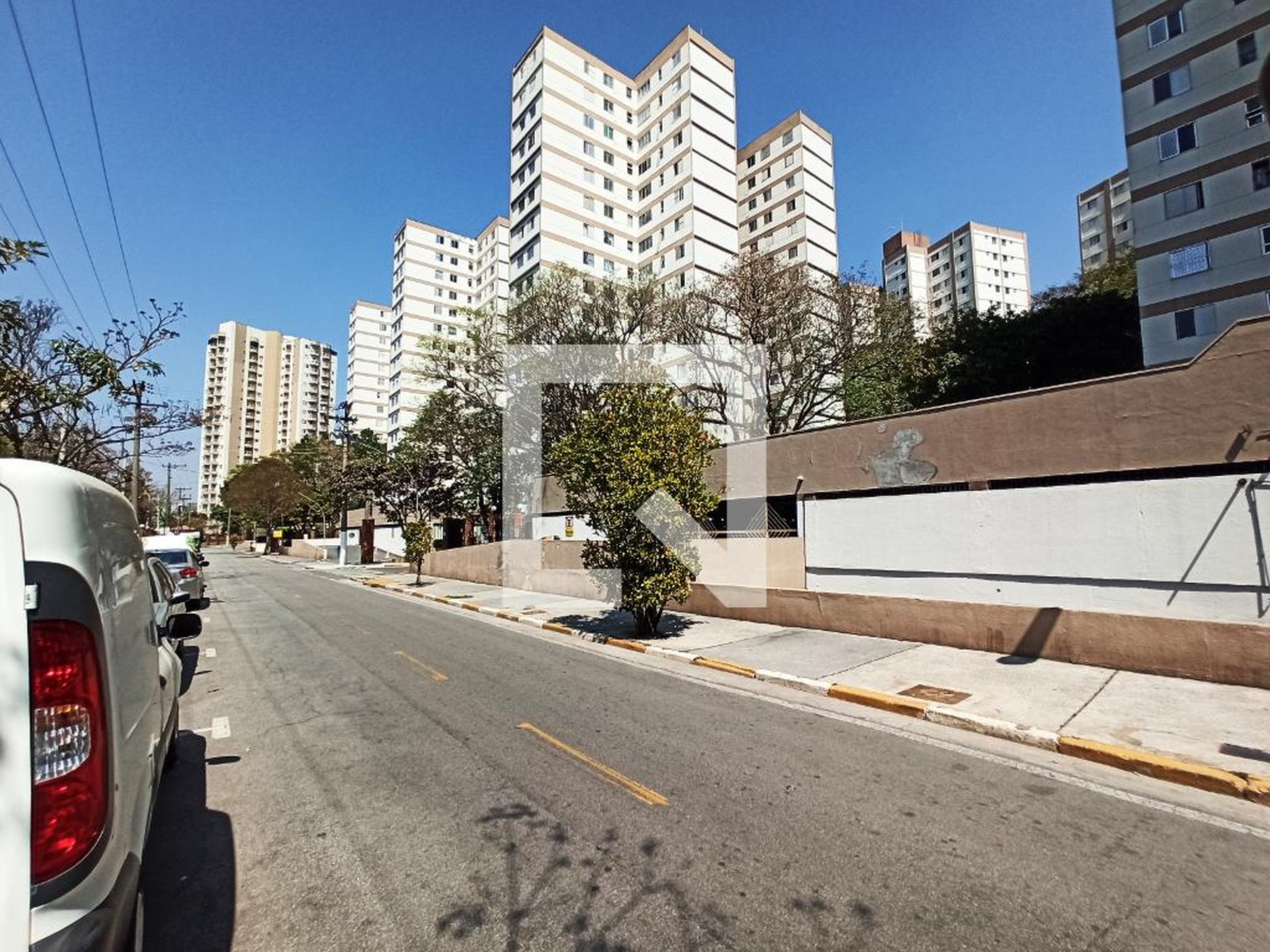Fachada do Prédio Condomínio PORTAL DOS BANDEIRANTES