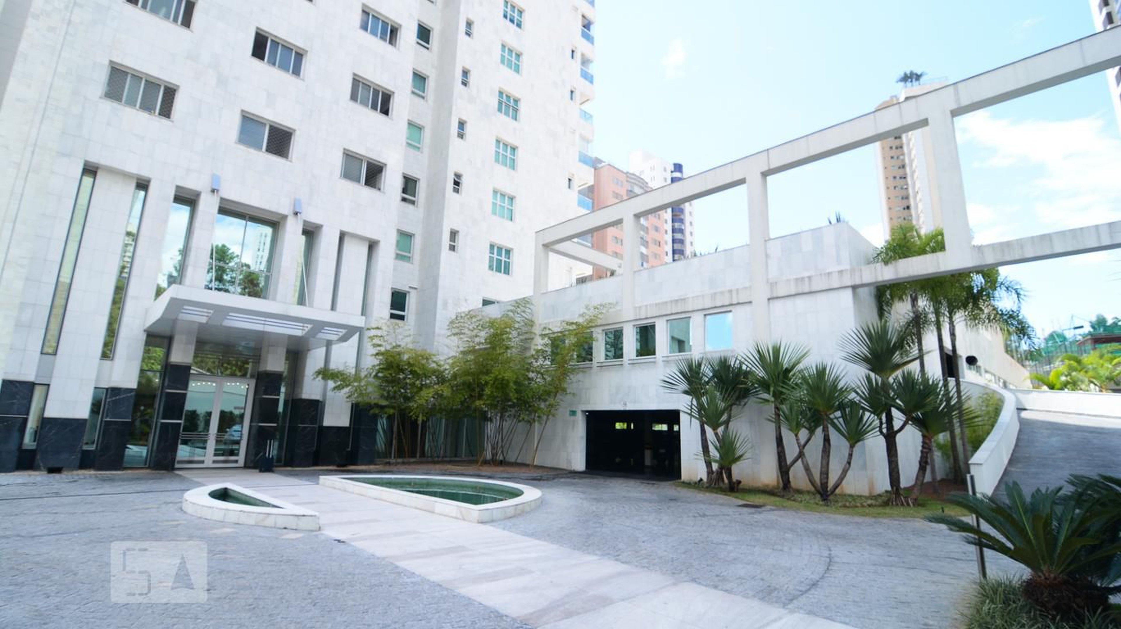 Entrada - Edifício Terrazzo Esmeralda