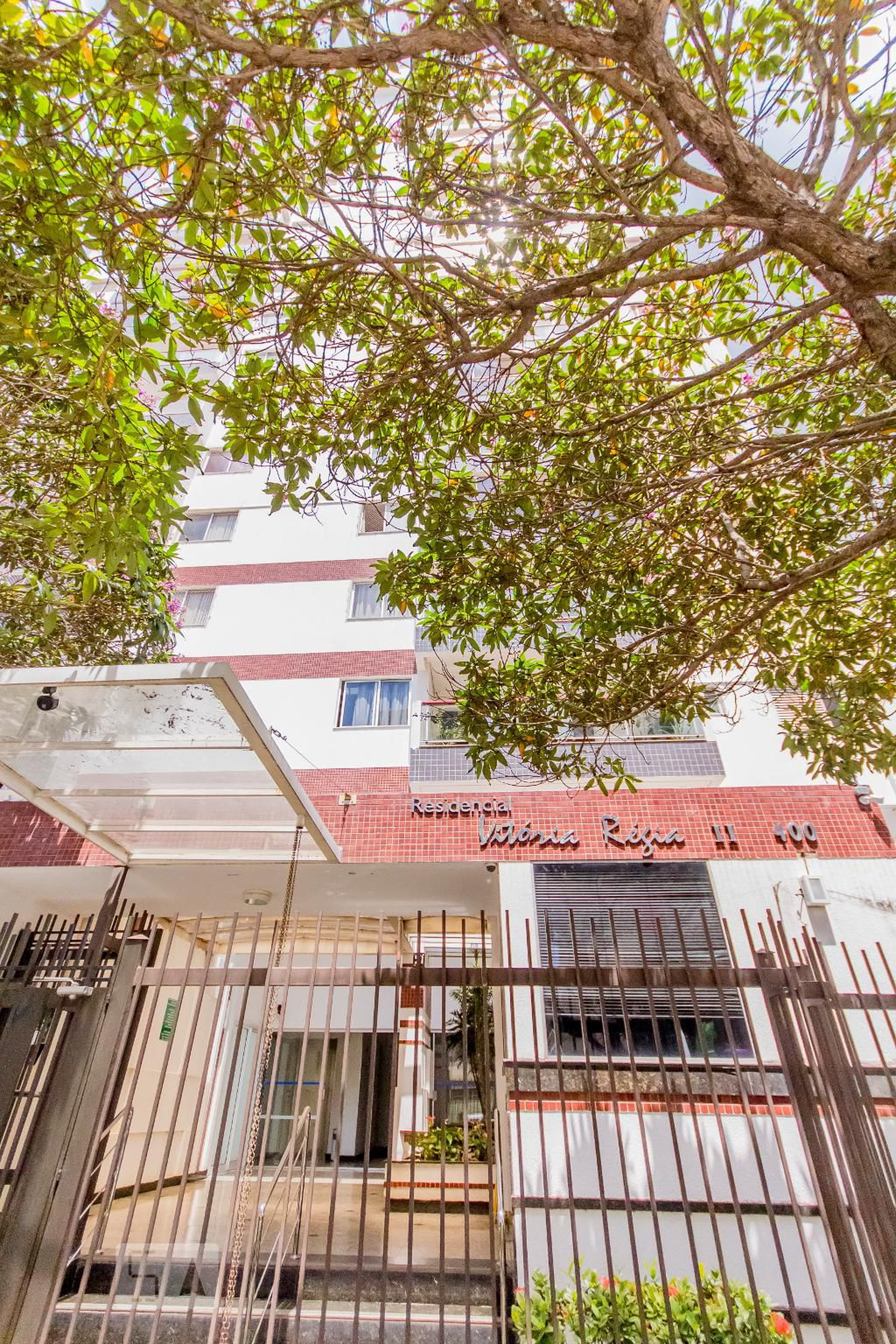 Fachada Condomínio Resd Vitoria Regia