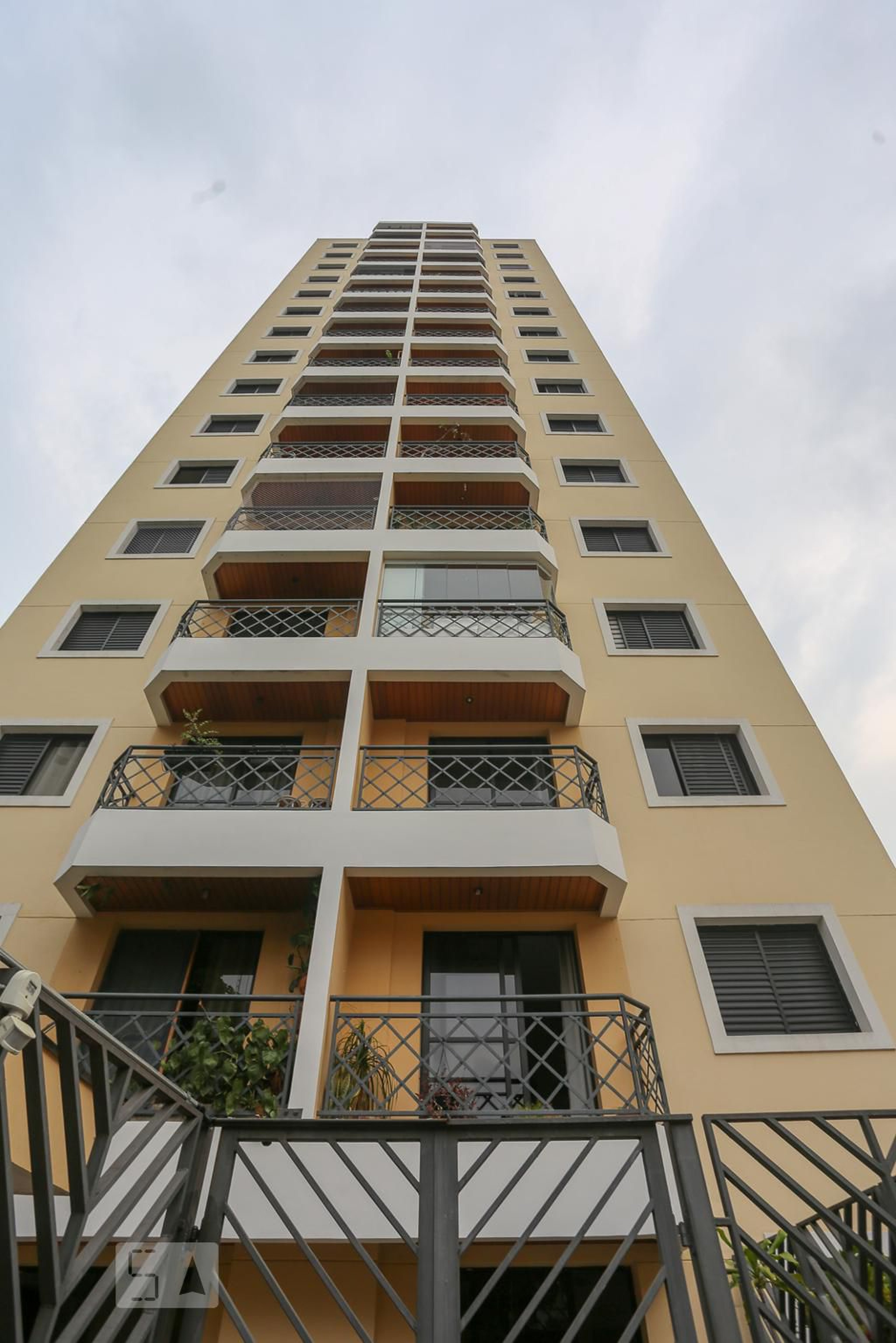 Fachada do Condominio Edifício Renoir