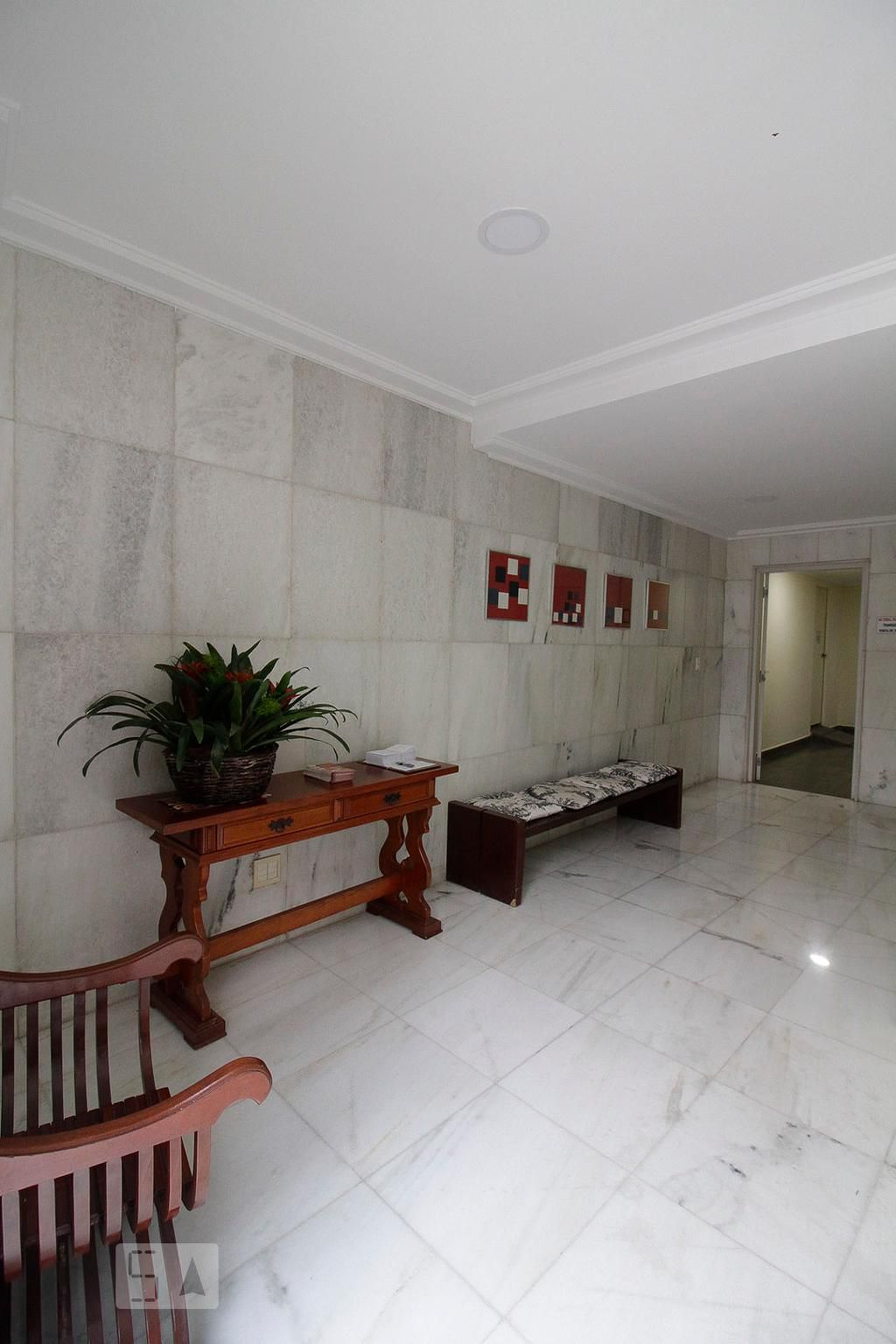 Hall de Entrada - Edifício Anna Elizabeth
