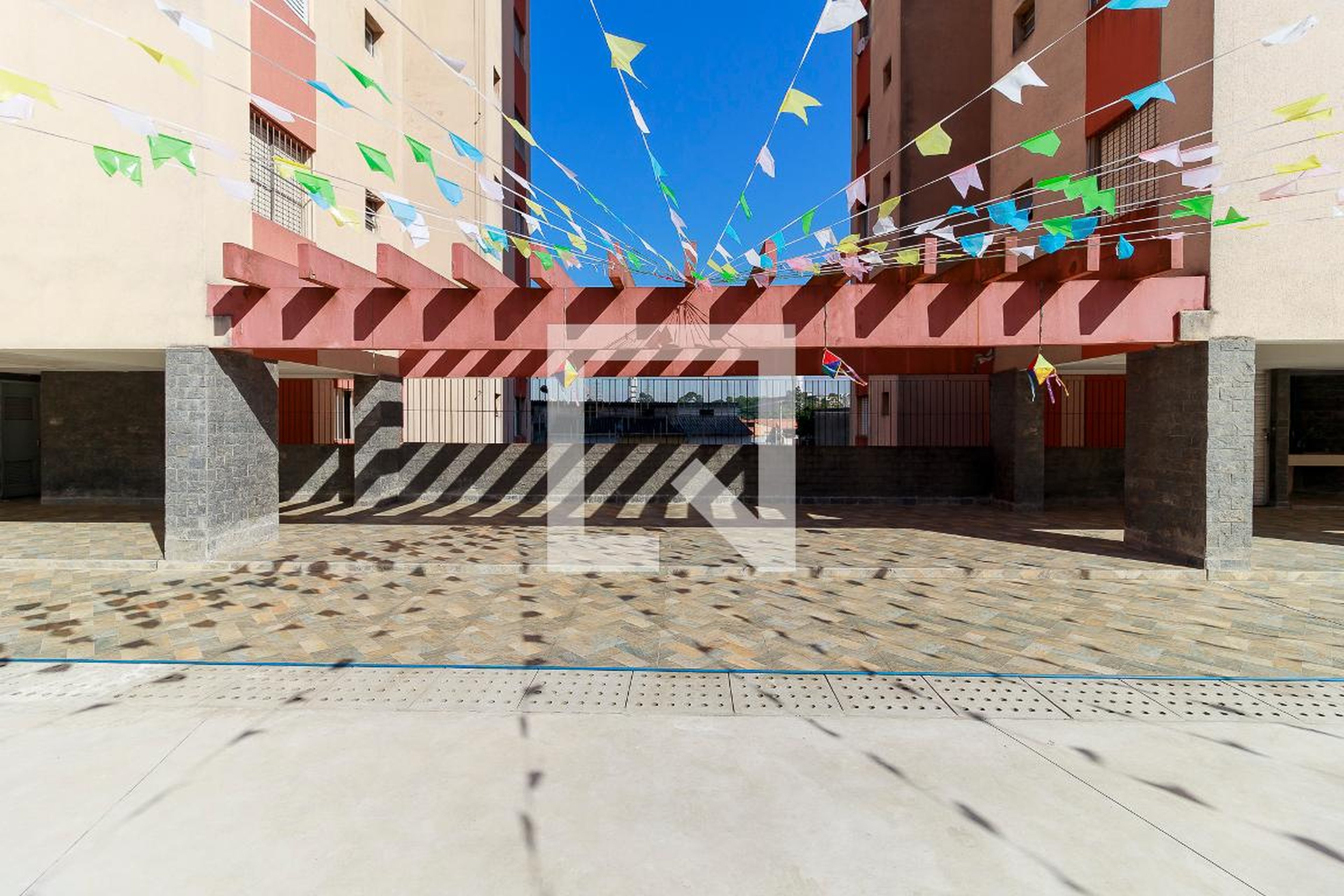 Área Externa - Edifício Roberta