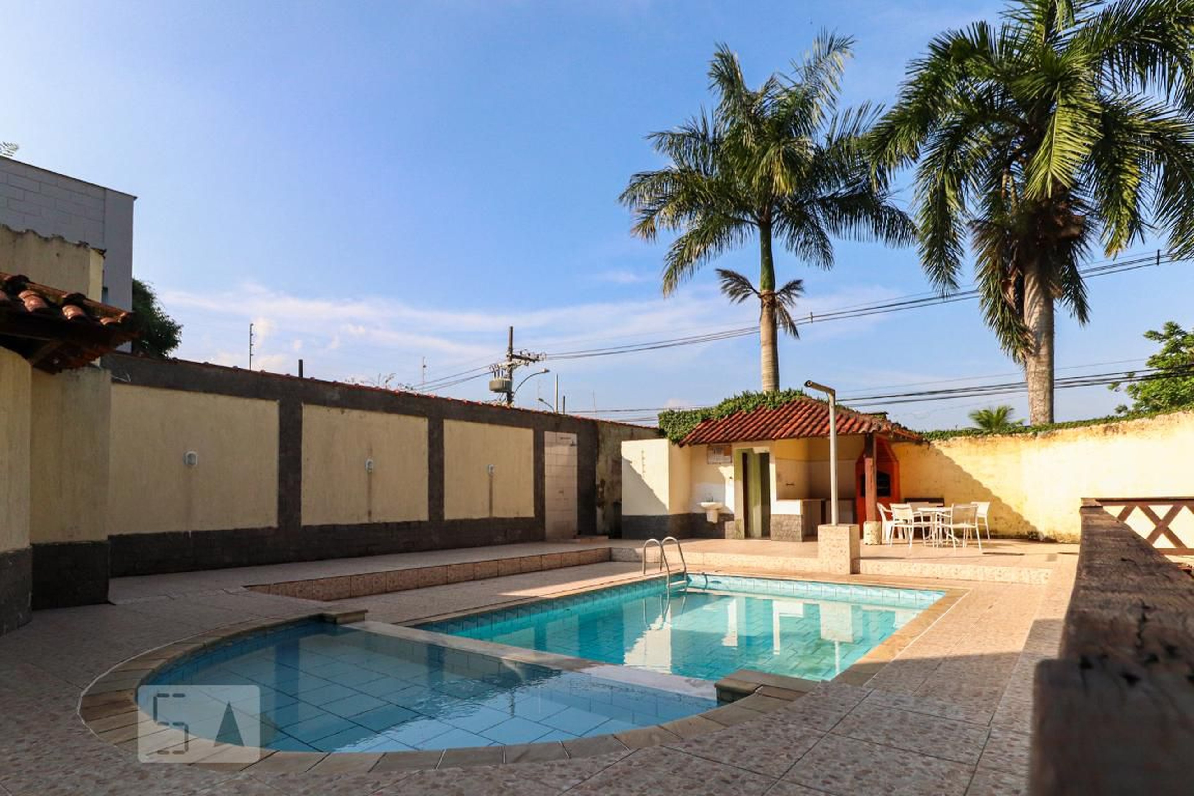 PISCINA - VARGEM GRANDE
