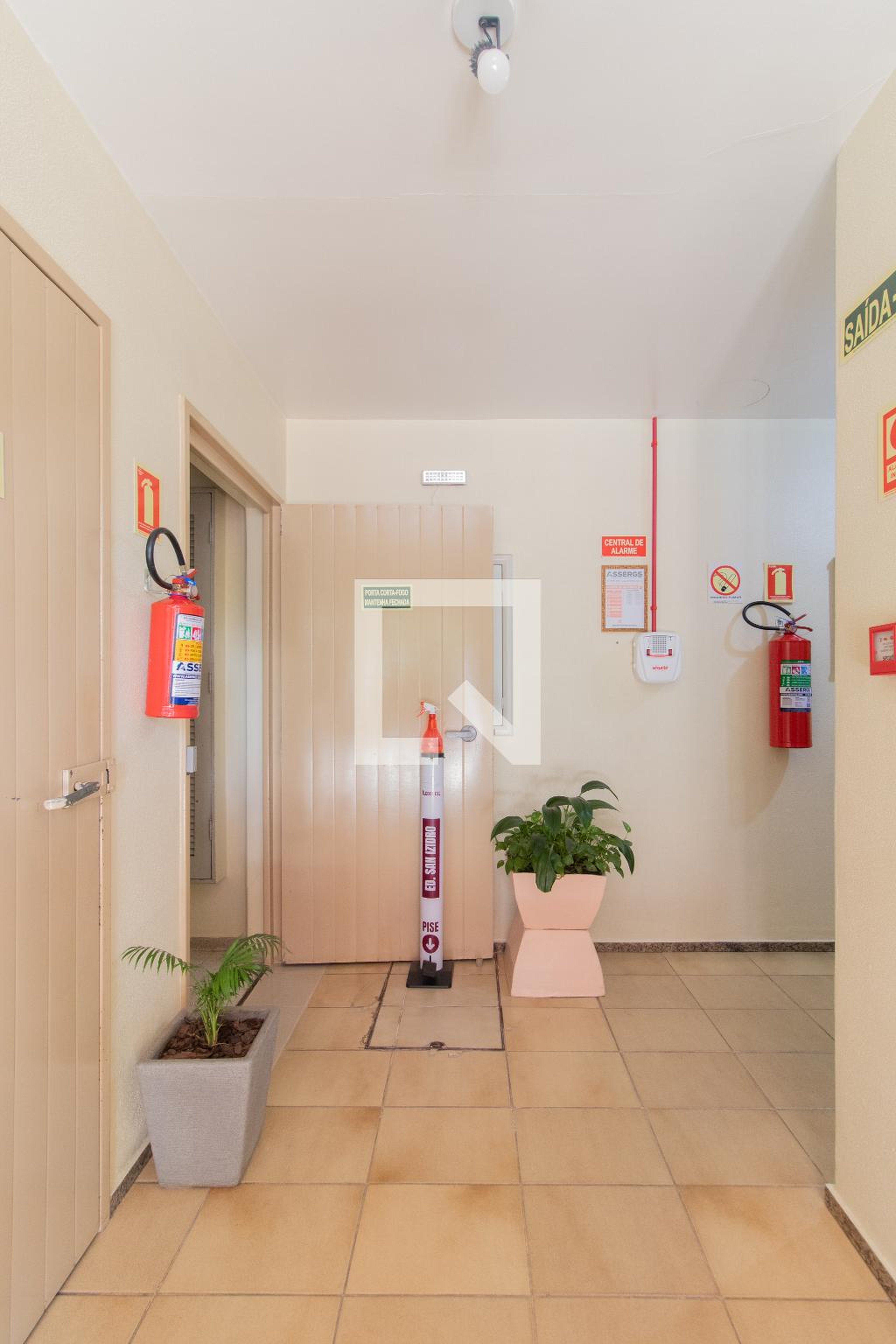 Elevador - Edifício San Izidro