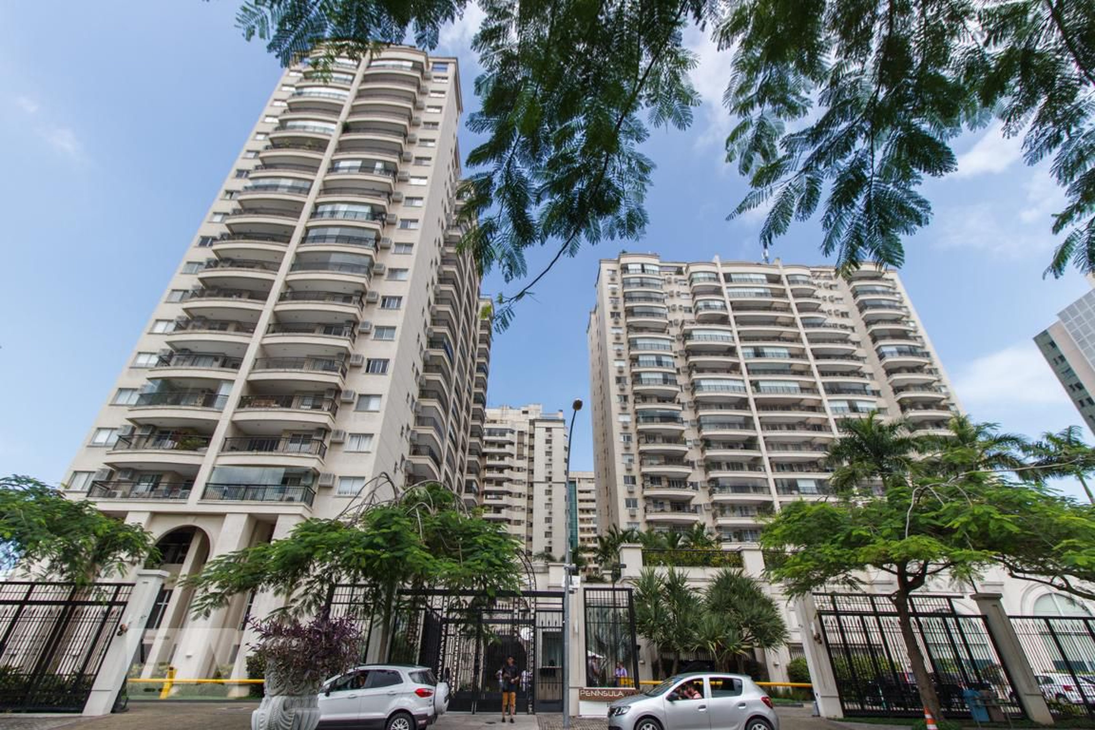 Fachada Condomínio Peninsula Way Residence