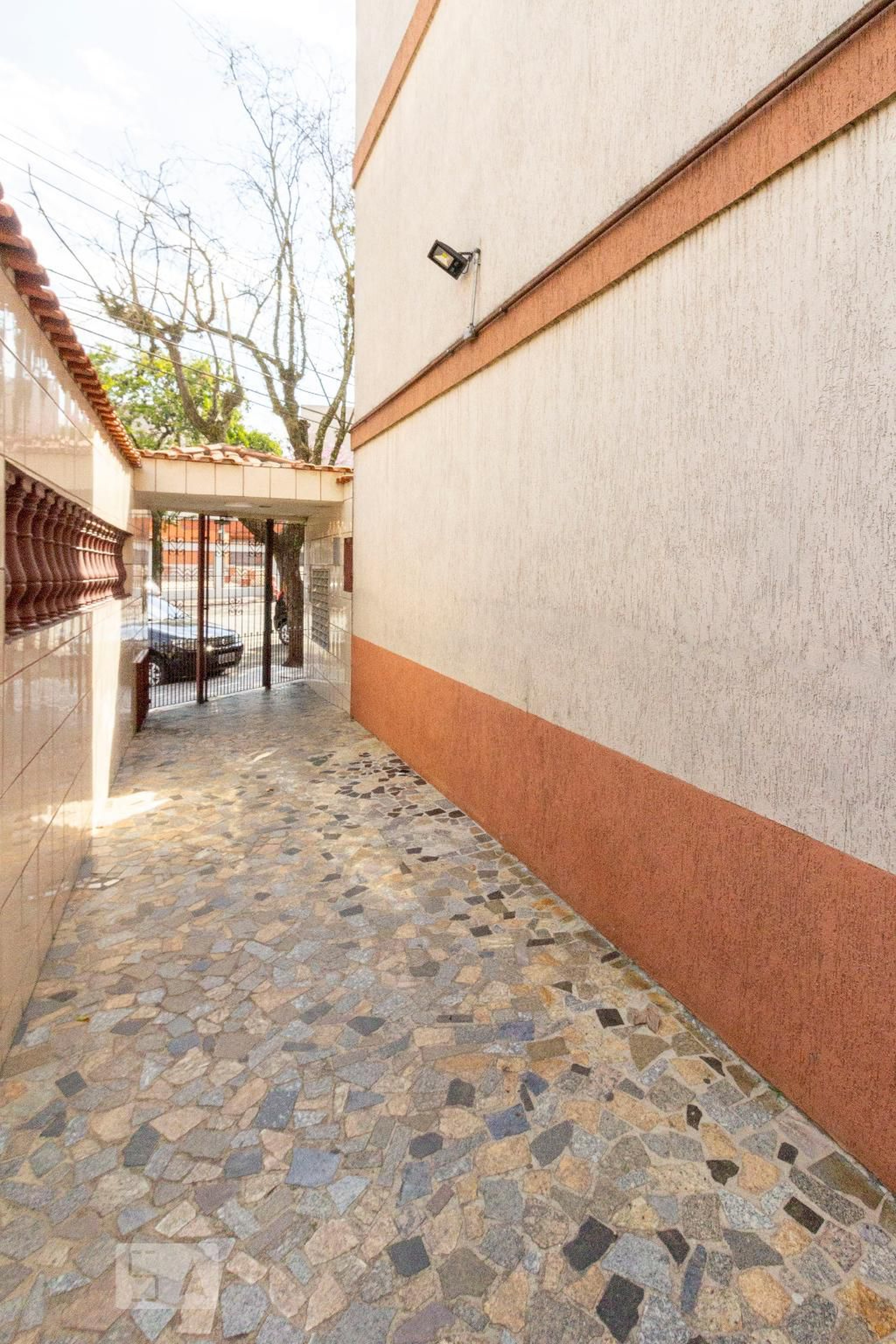 Entrada - Santa Barbara III