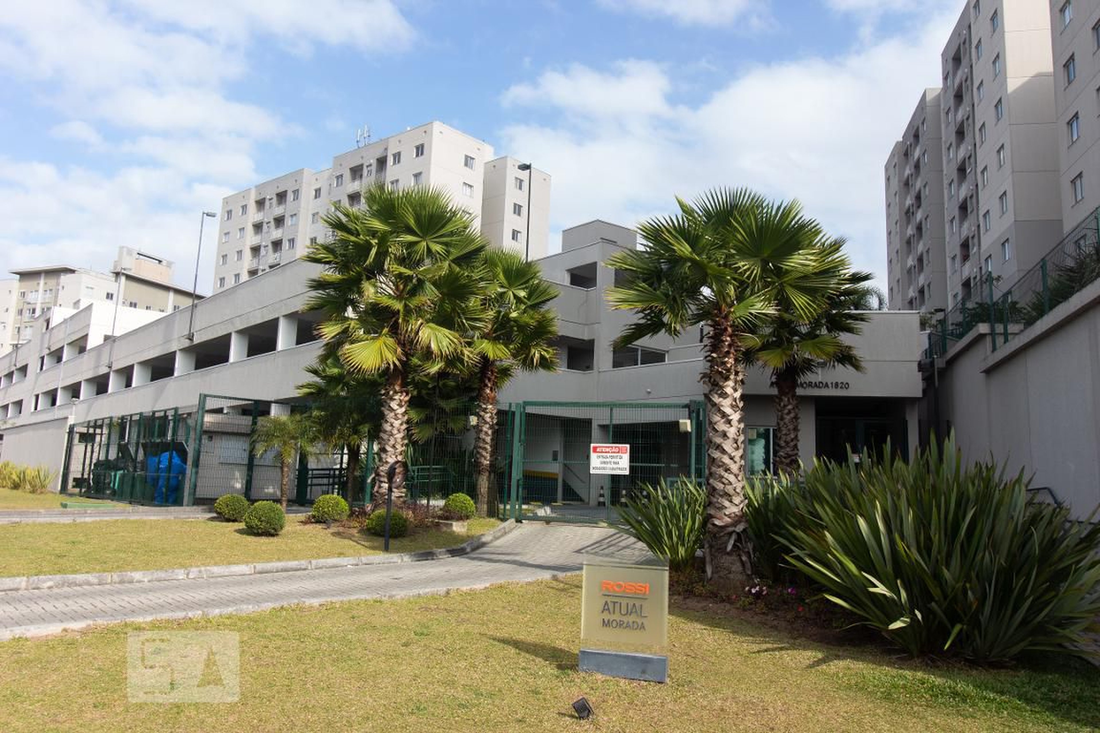Fachada do Condomínio Condomínio Rossi Atual Morada