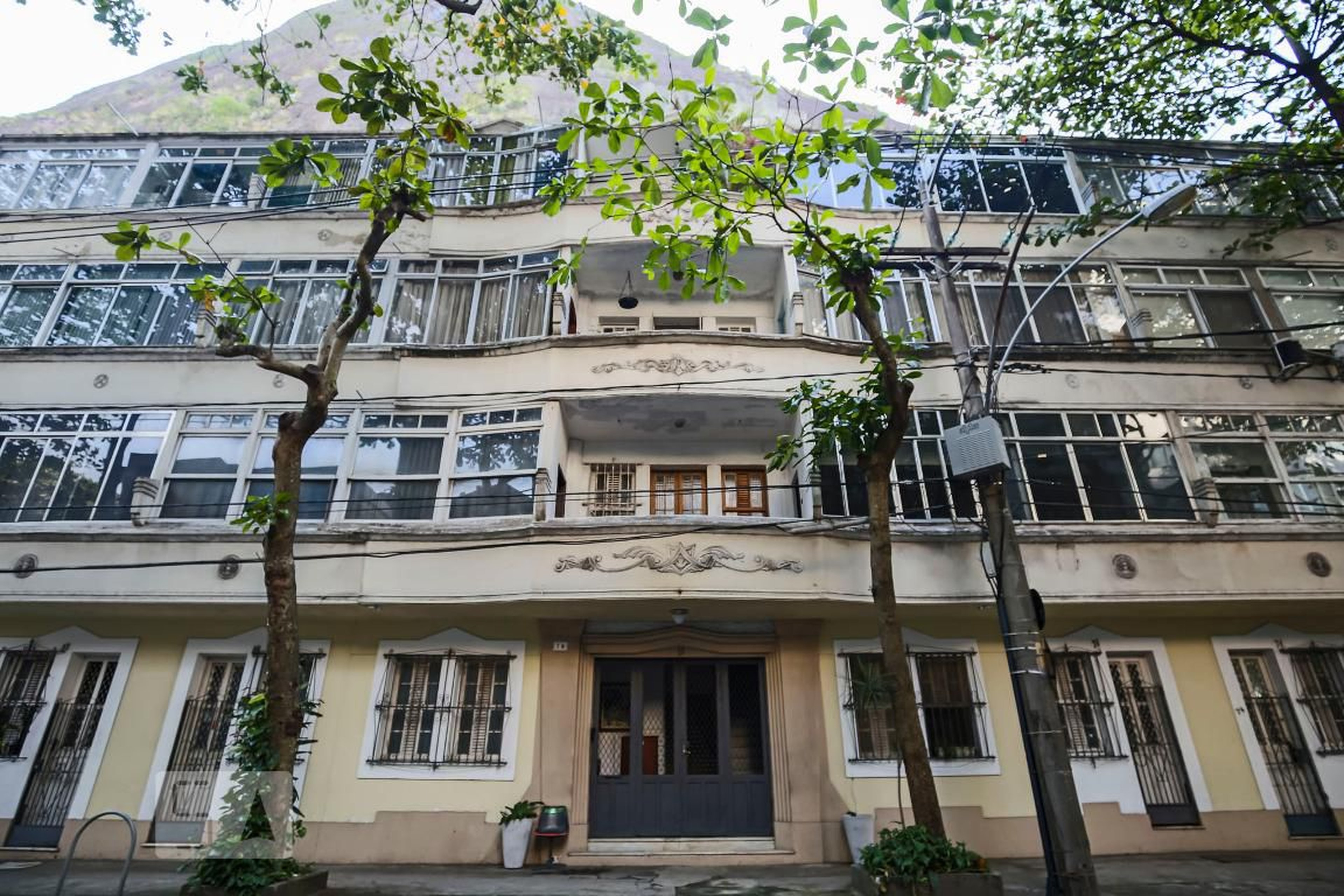 Fachada do Prédio Condomínio Ramon Franco