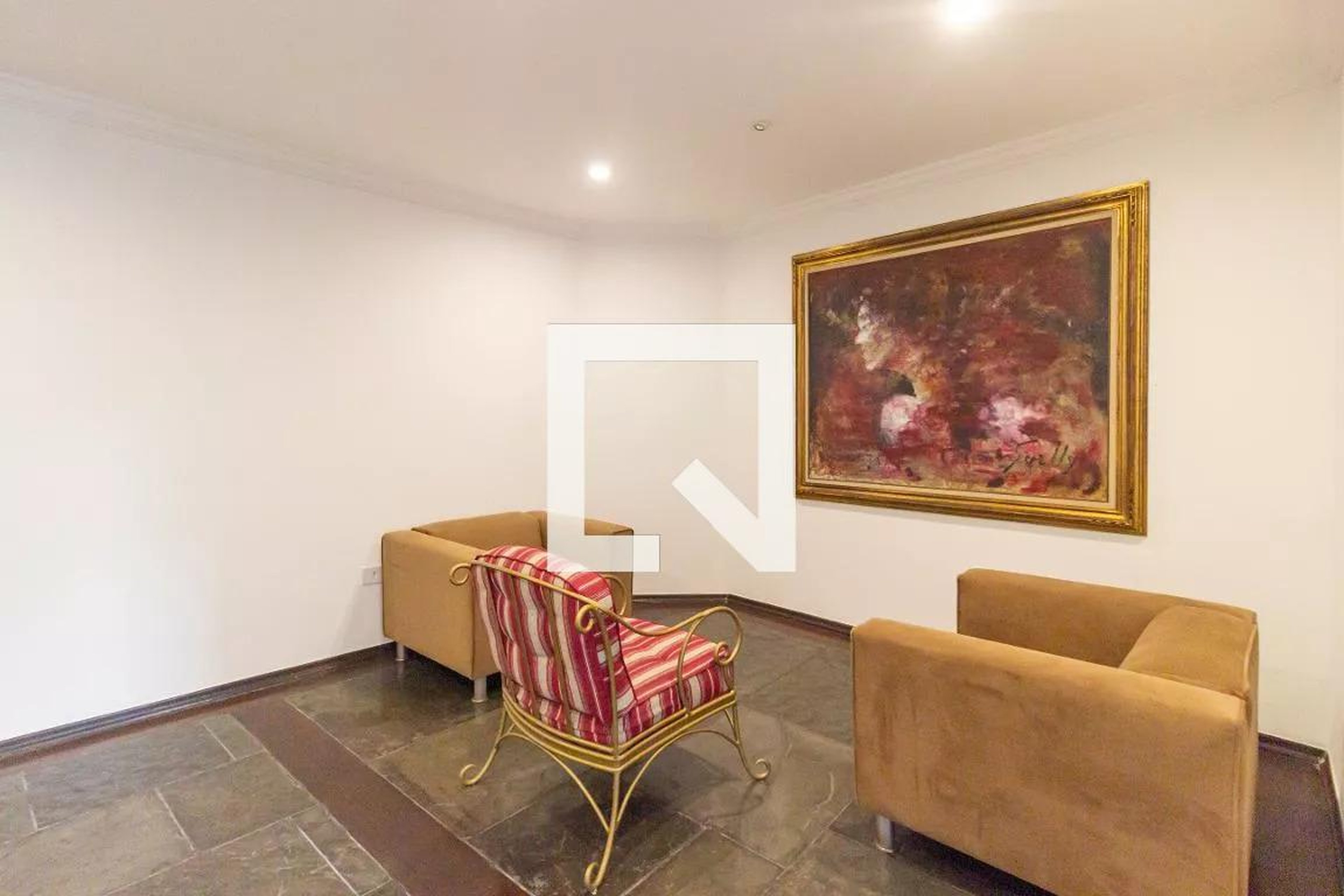 Hall - Indiana Residencial Park