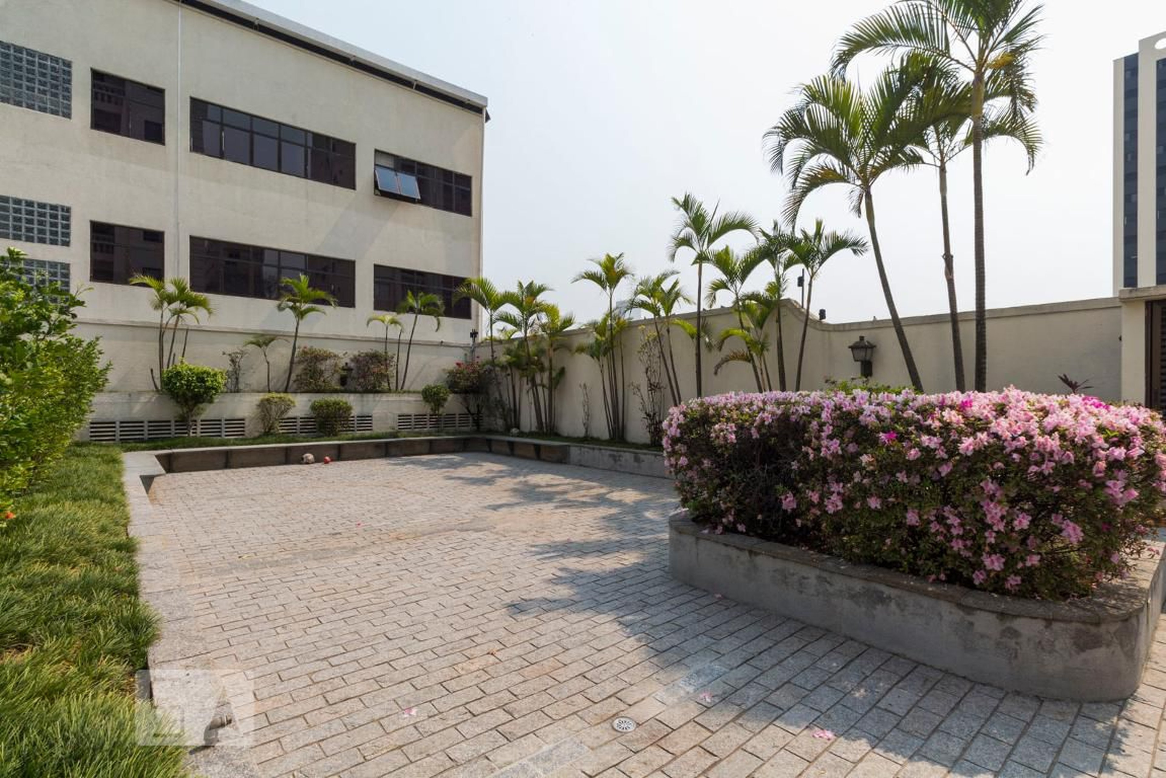 Área Externa - Borbogne