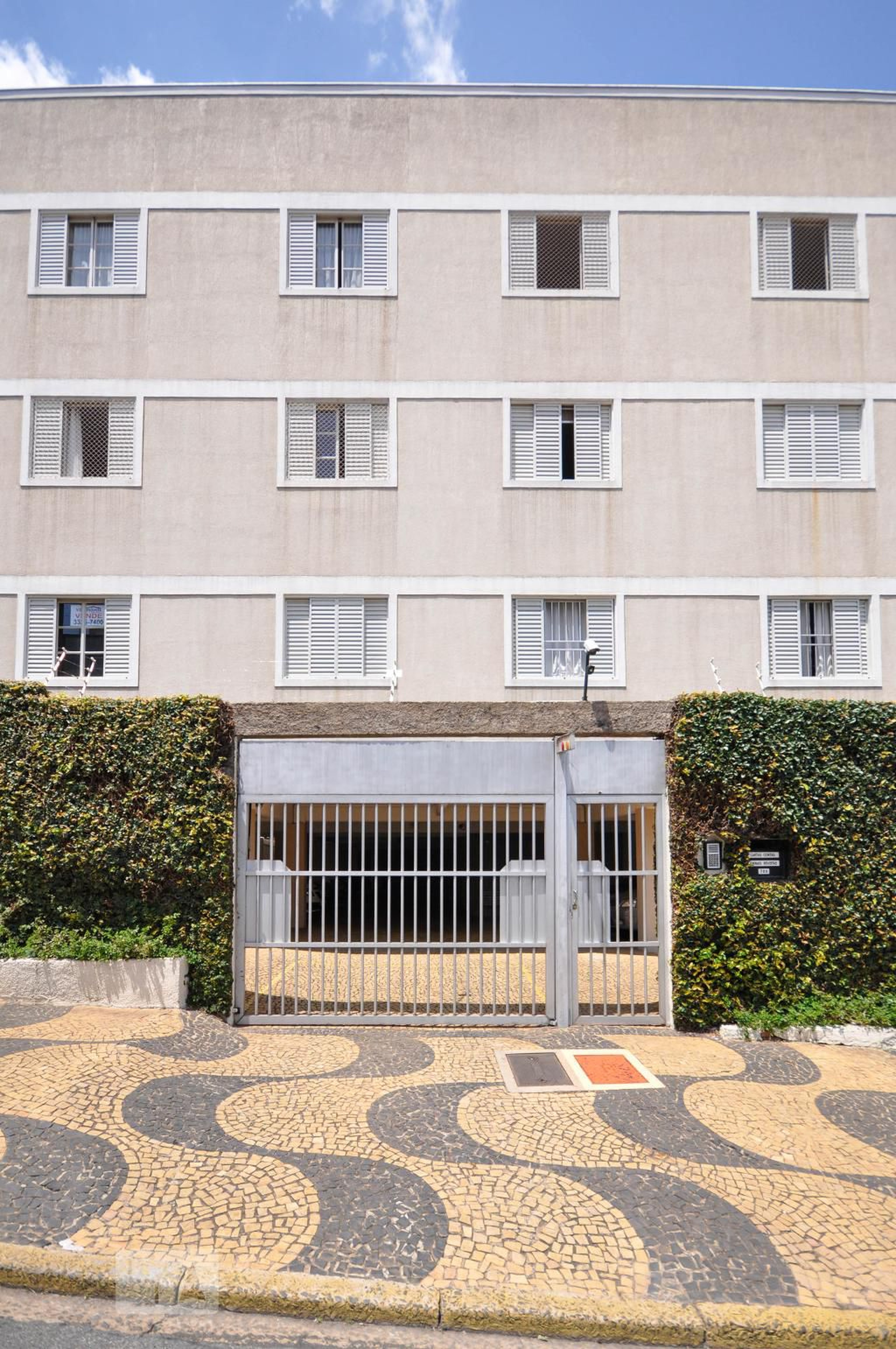 Fachada do Prédio Condomínio Claudio do Amaral