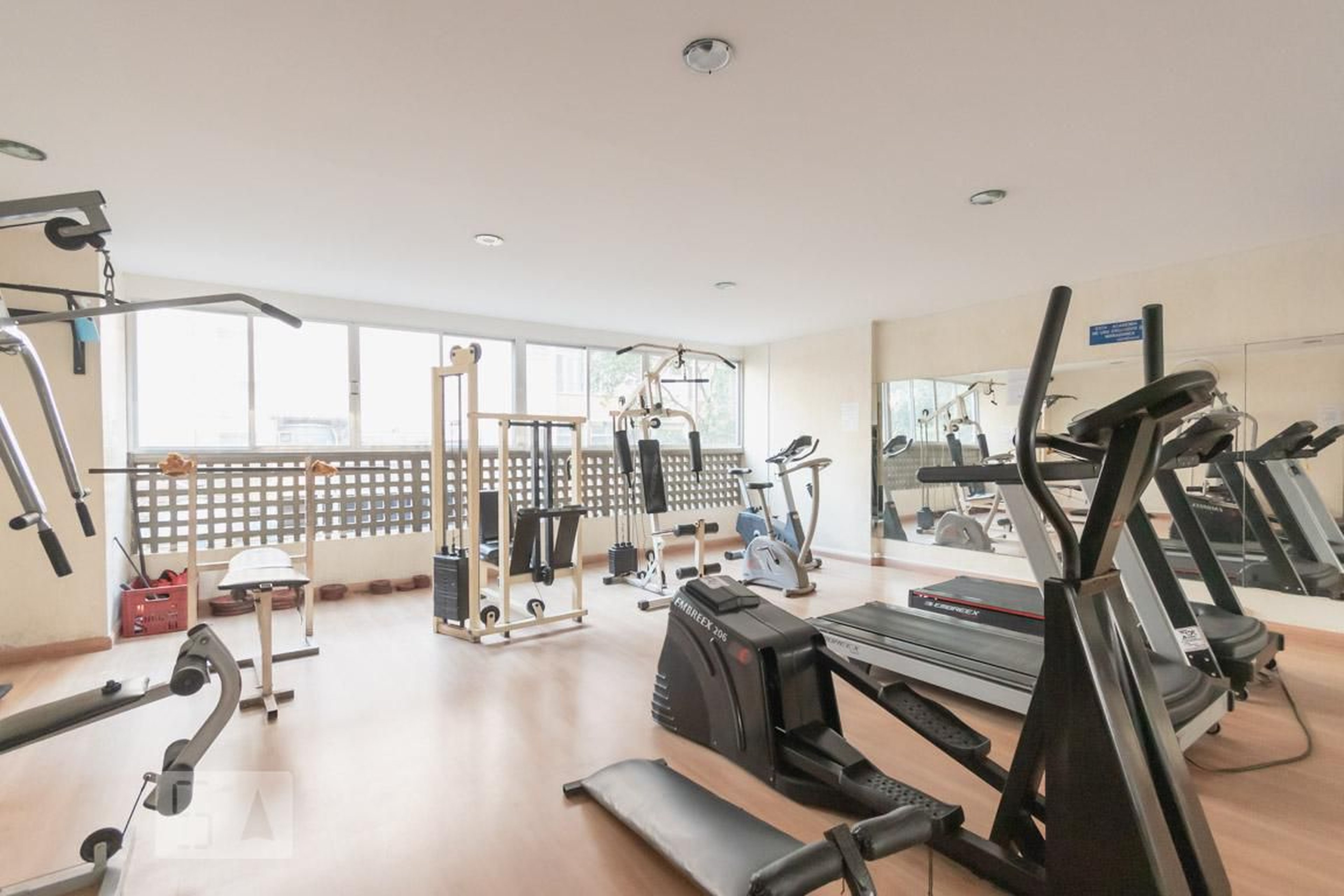 Academia Condomínio Business Flat Residencial Service