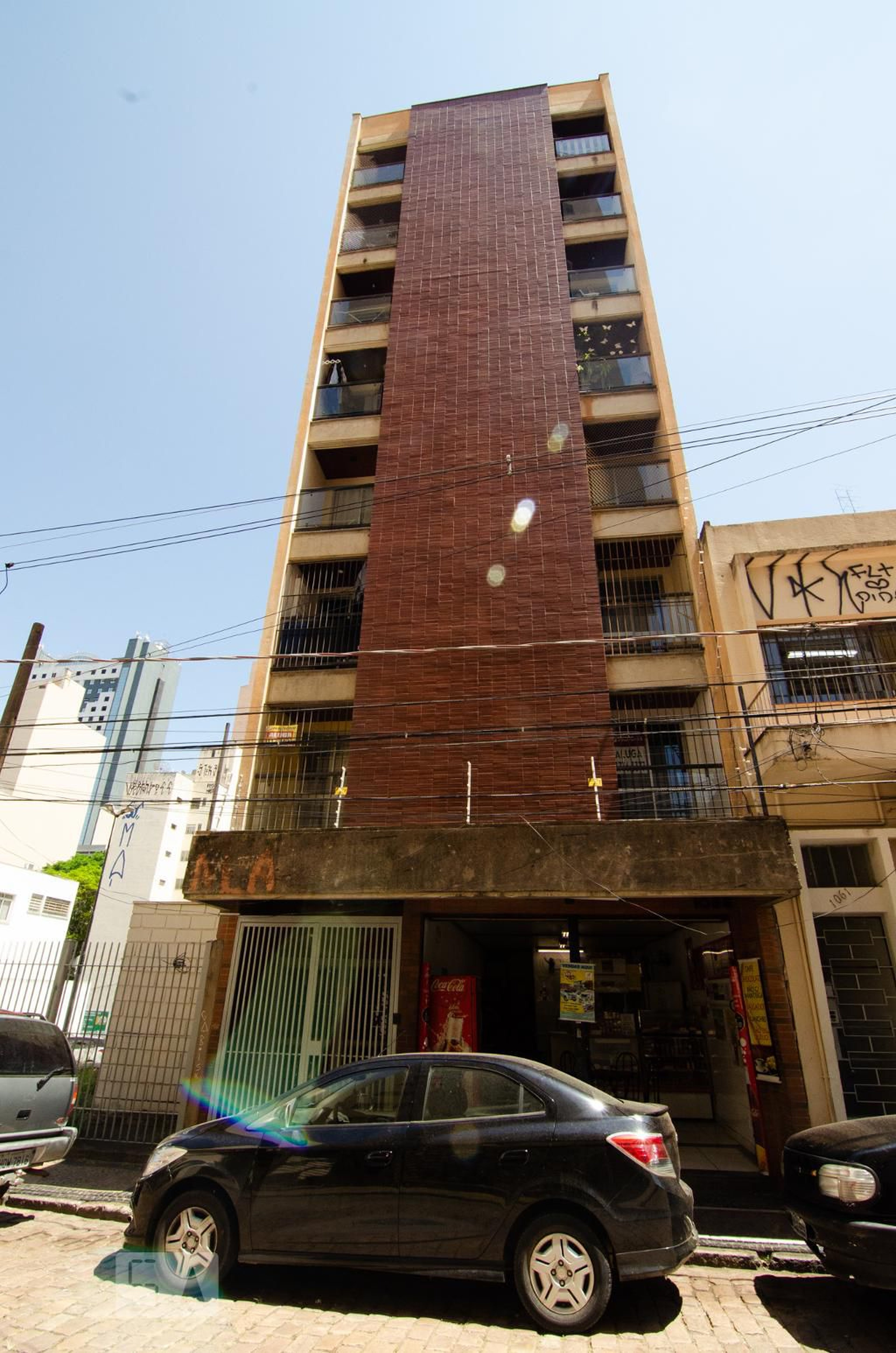 Fachada do prédio Condomínio Porto Bracuhy