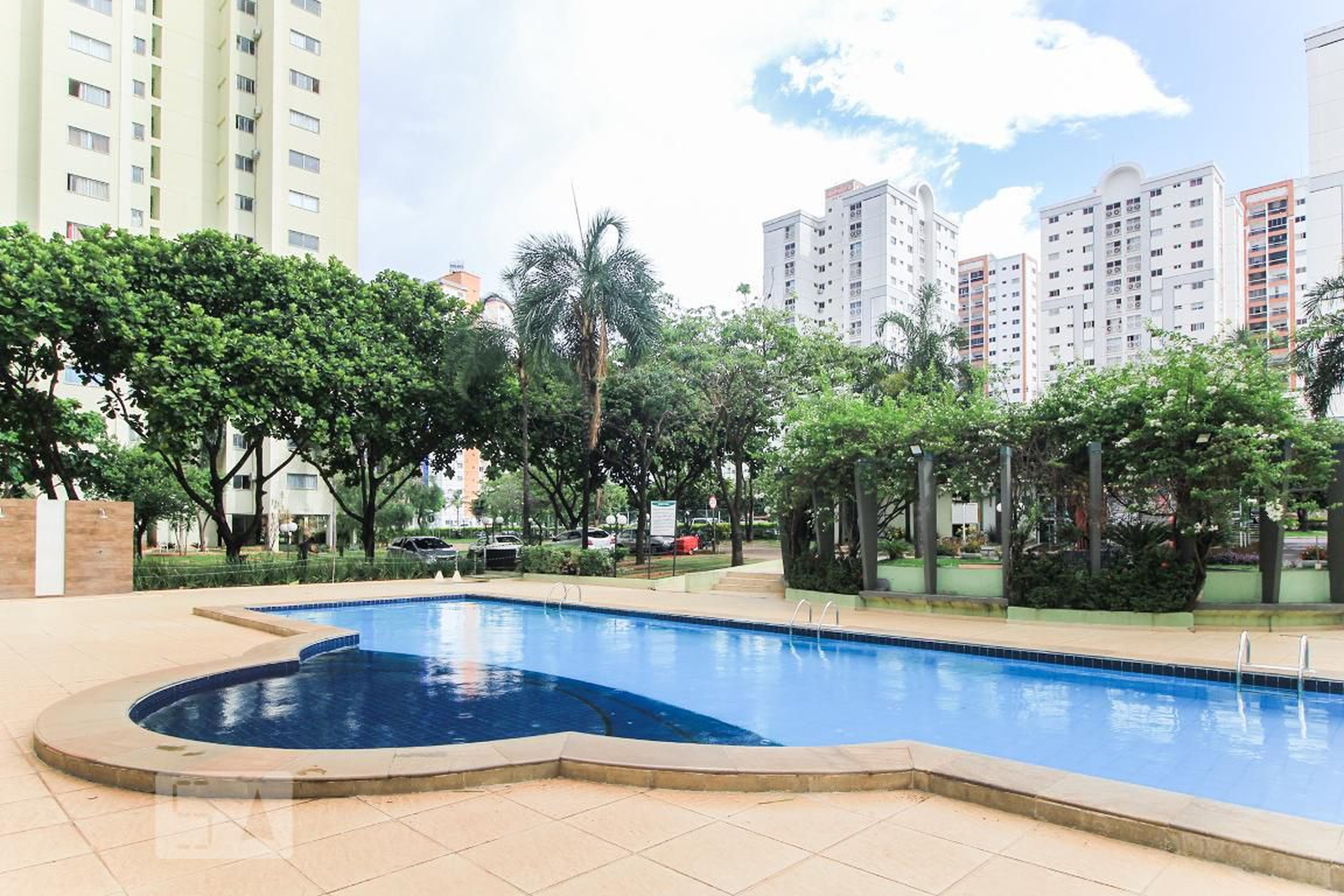 Piscina - Edifício Onix