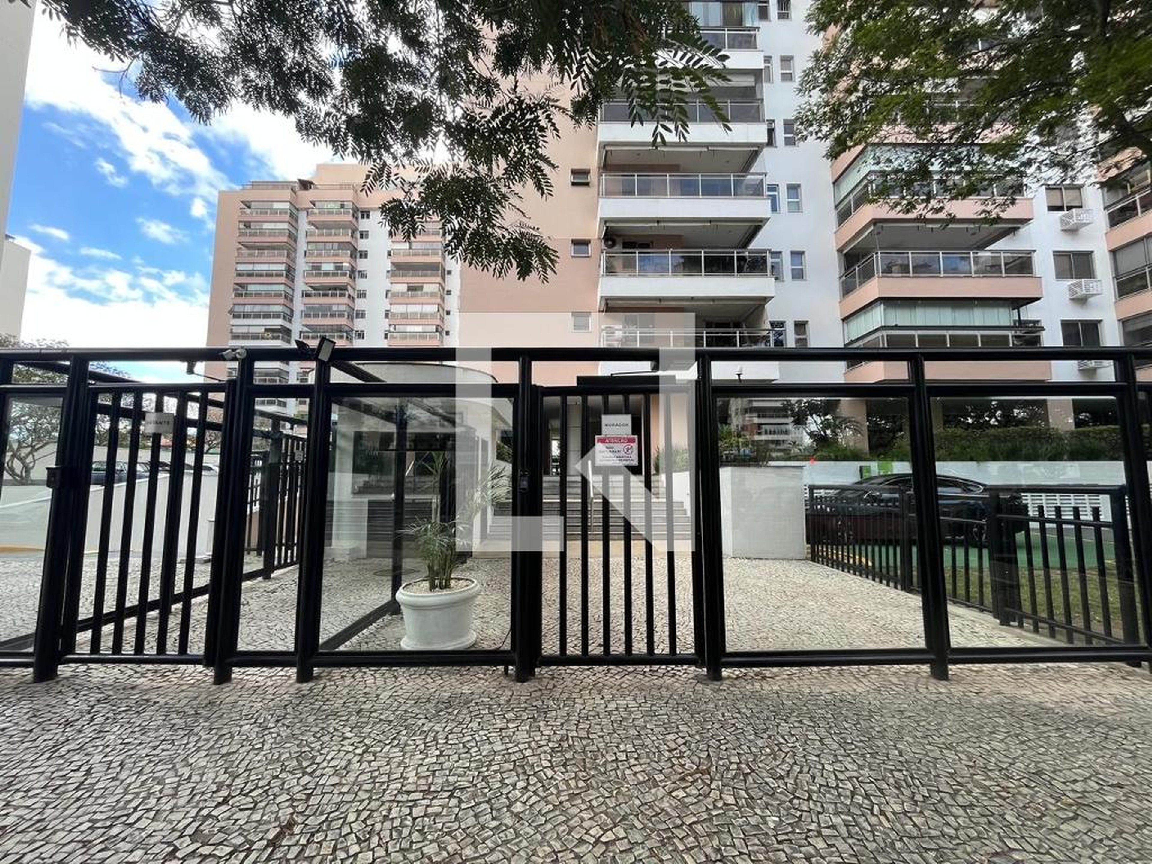 Fachada Condomínio Rio 2