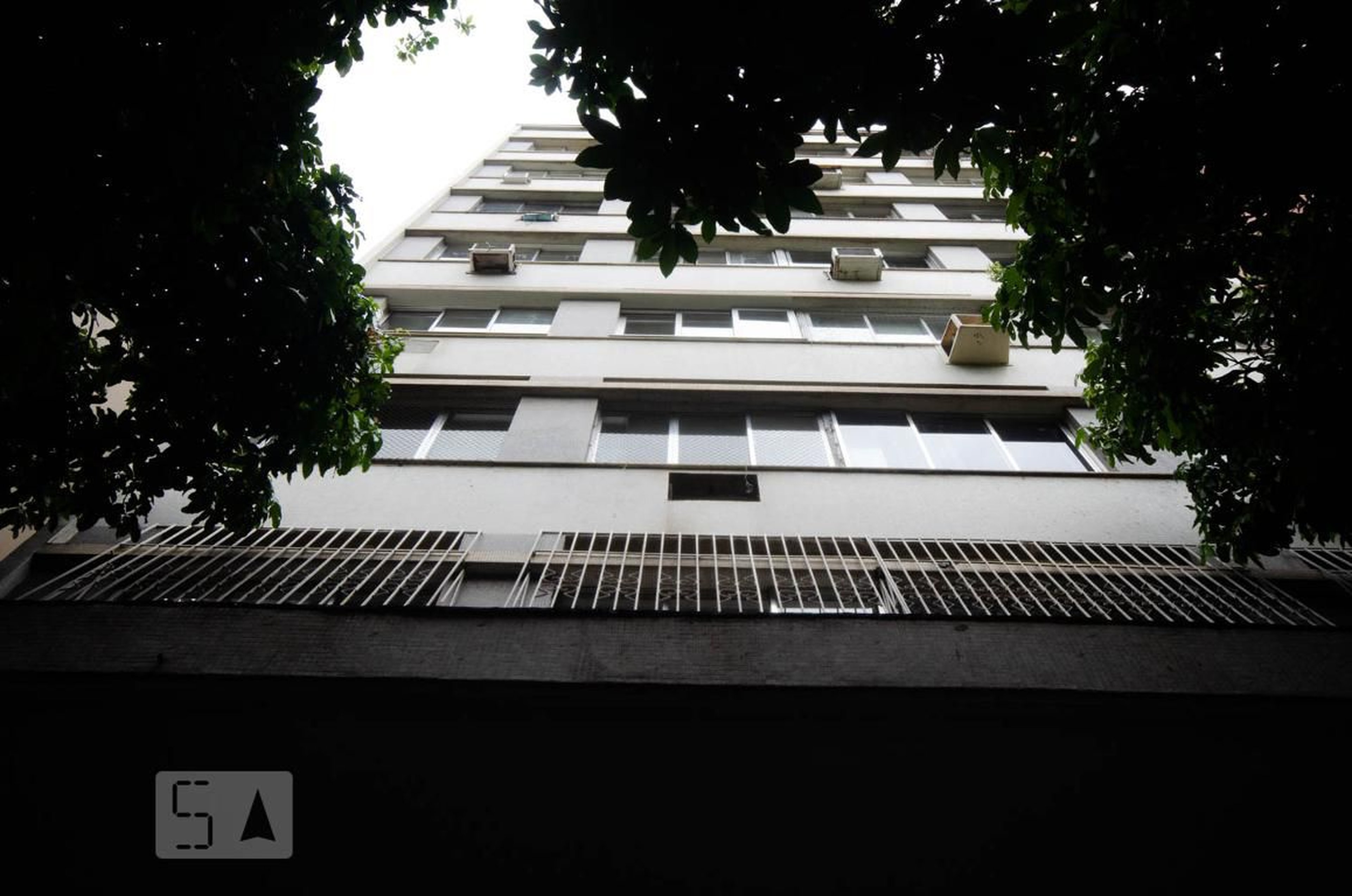 Fachada do Prédio Condomínio Debora