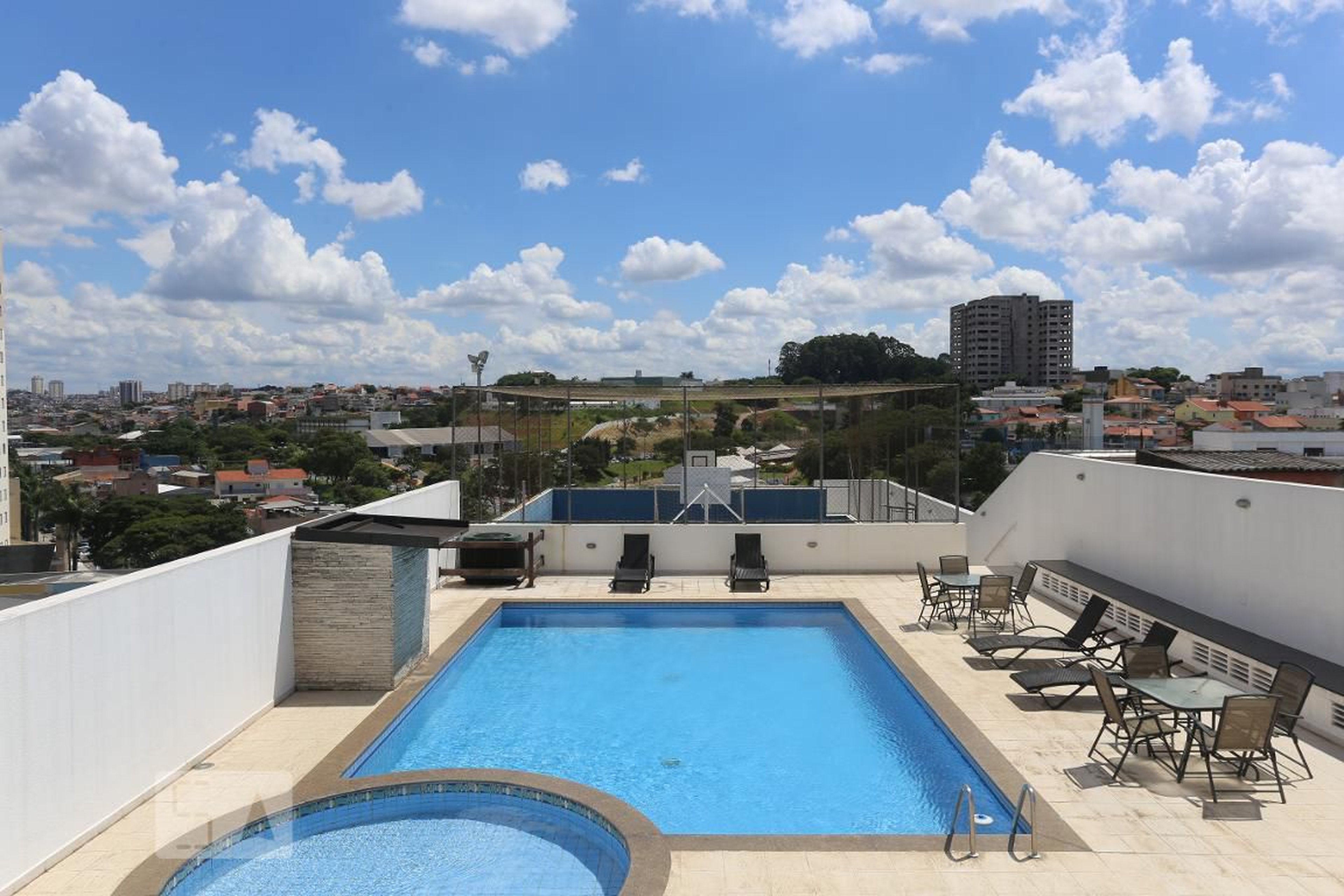 piscina - Edifício Residencial Solenne