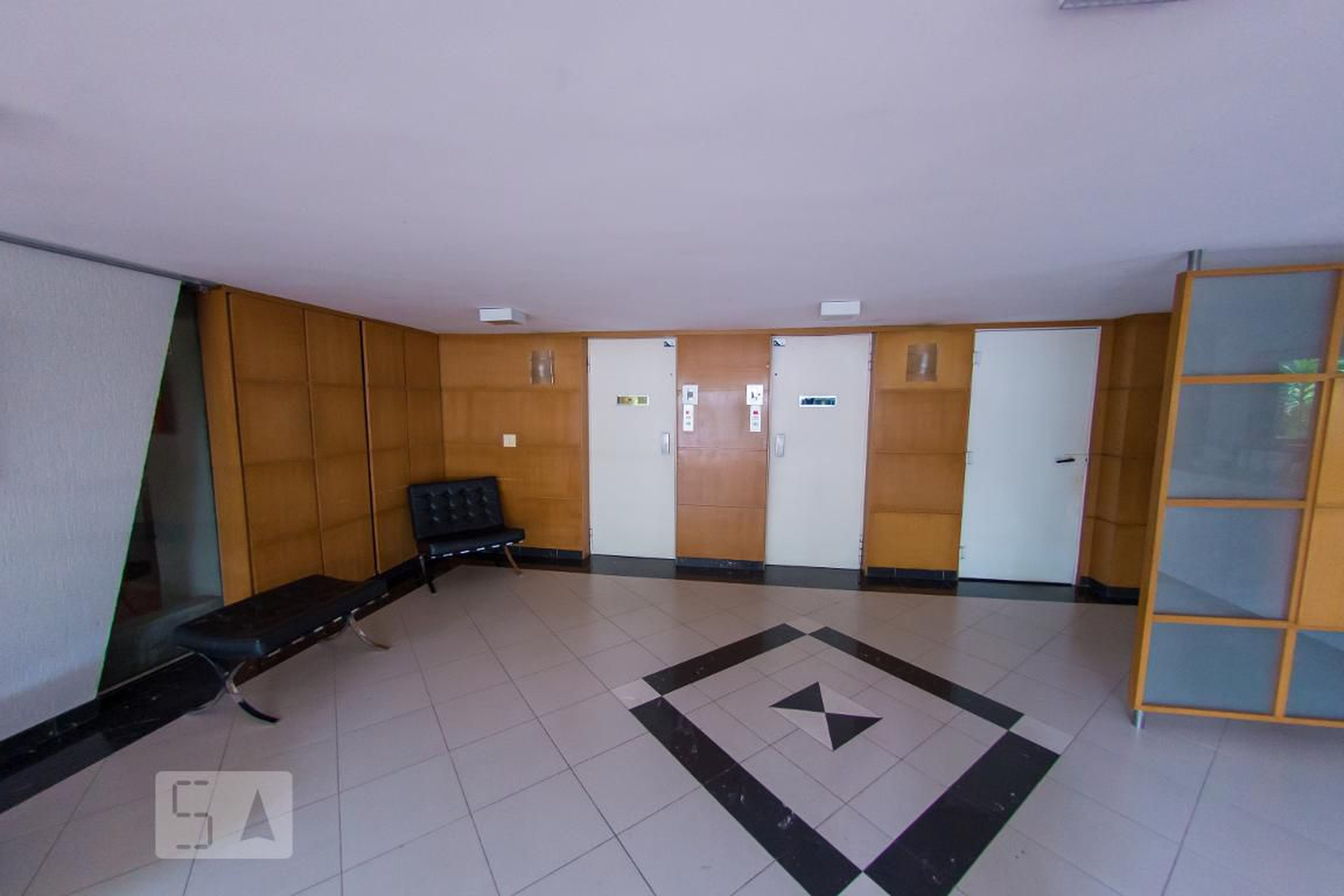 Hall de Entrada - João Moura