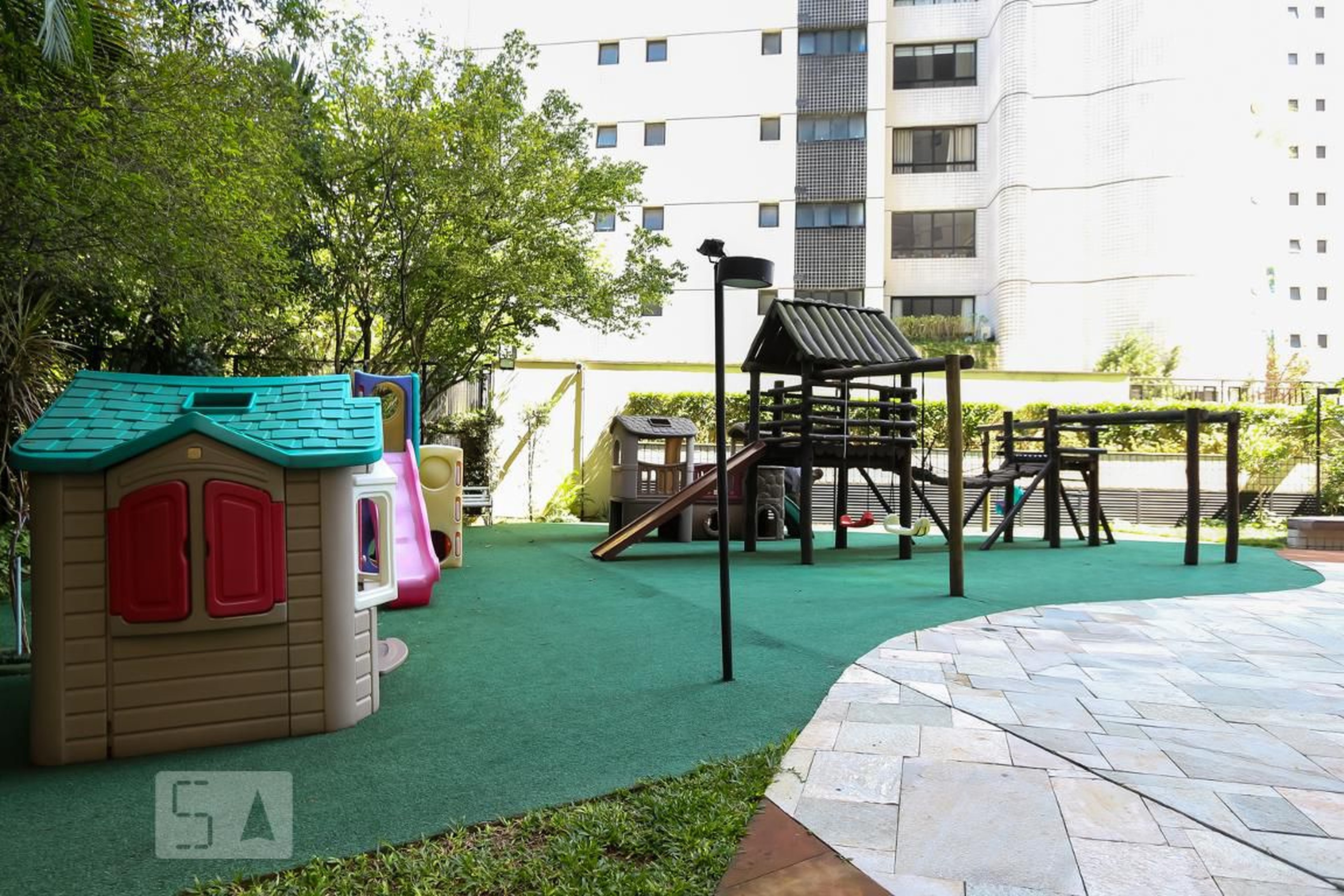 Playground - Saint James Park