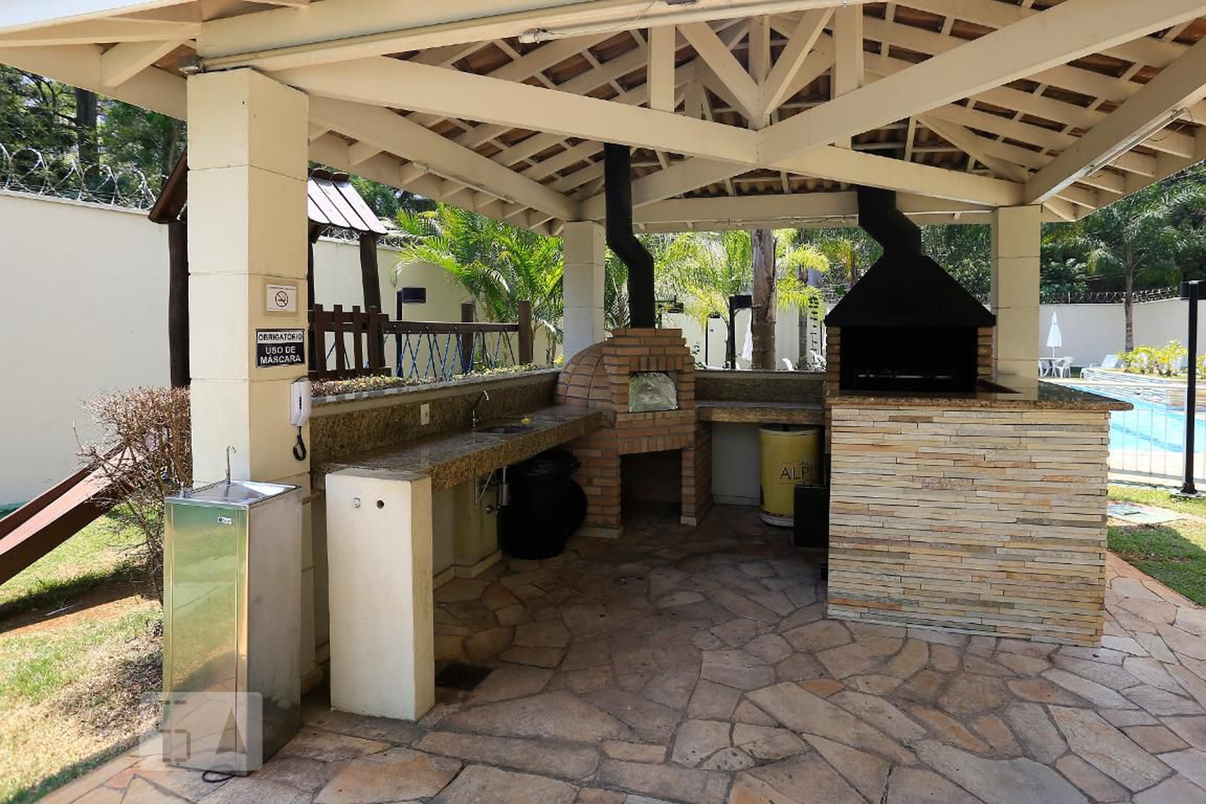 Churrasqueira 2 - CORES AZUL