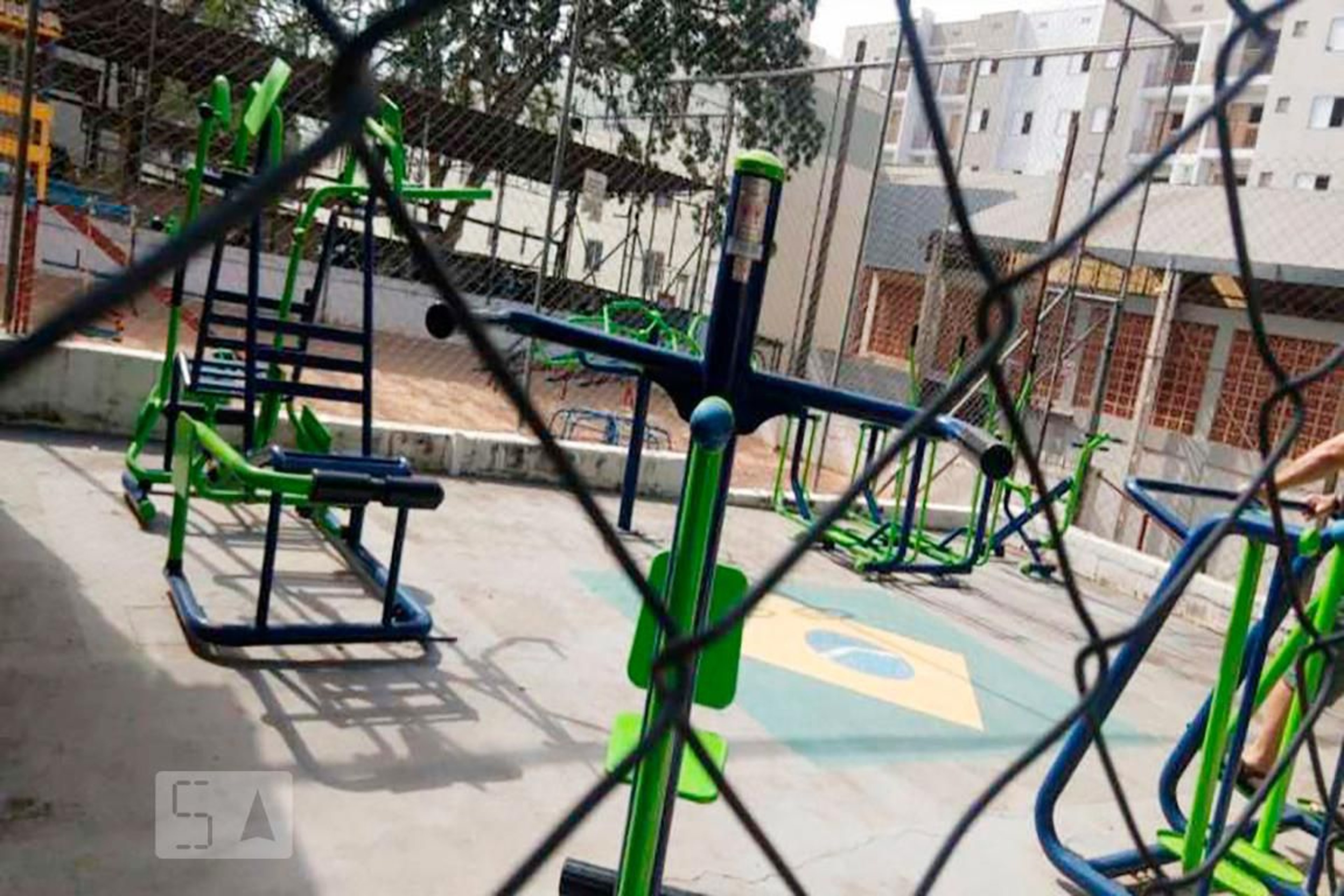 Condomínio - Parque Residencial Jardim do Lago