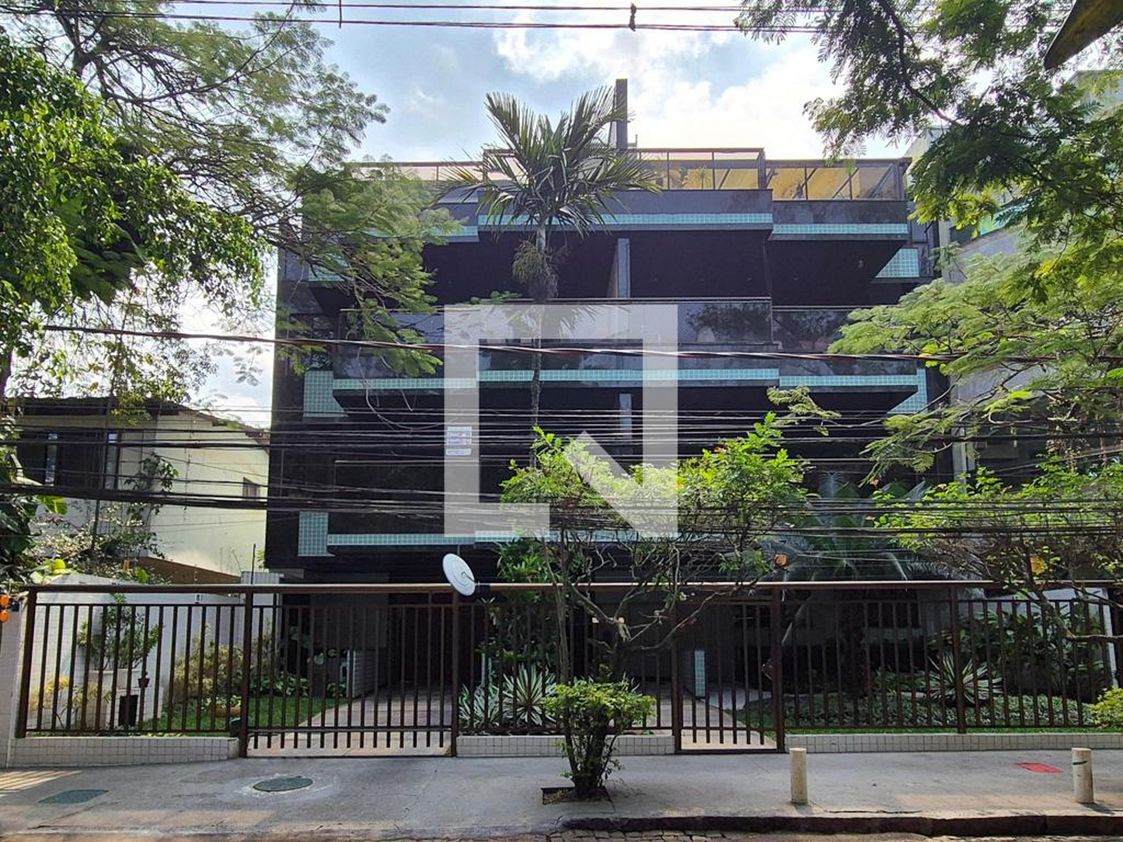 Fachada do Prédio Edifício Leonardo da Vinci