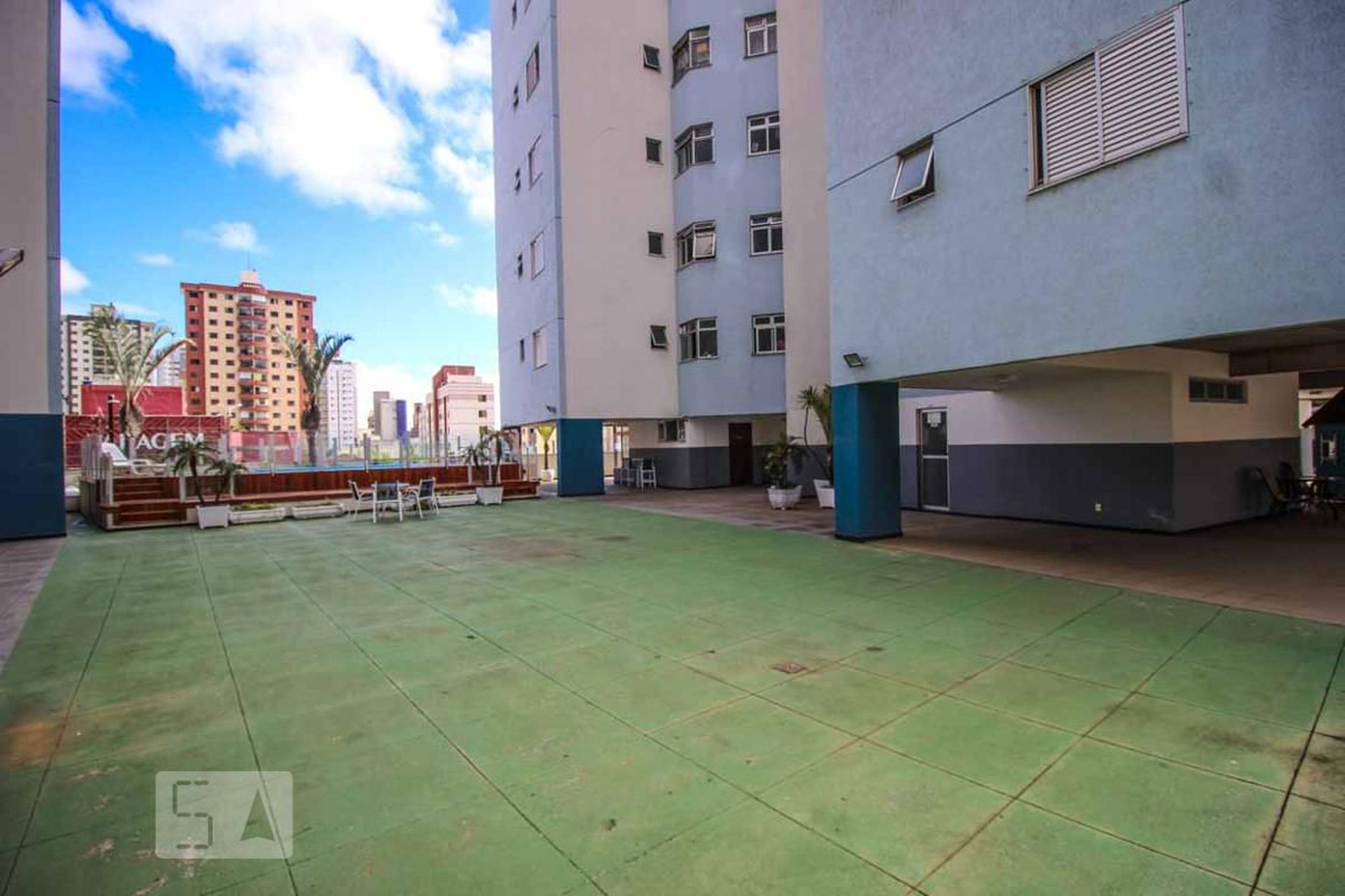 Área Externa - Jean Luc Godard