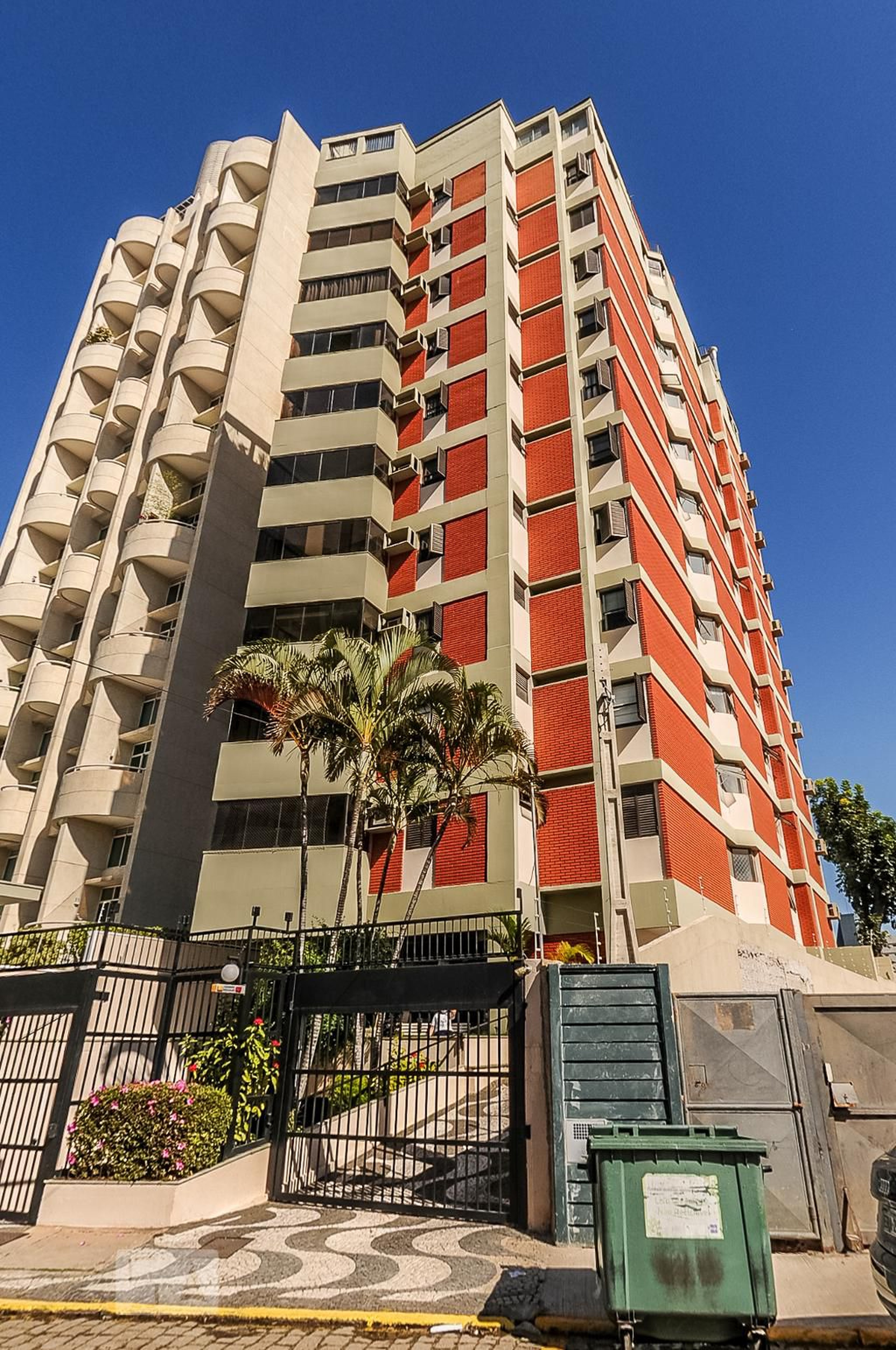 Fachada do Prédio Condomínio ILHAS GREGAS