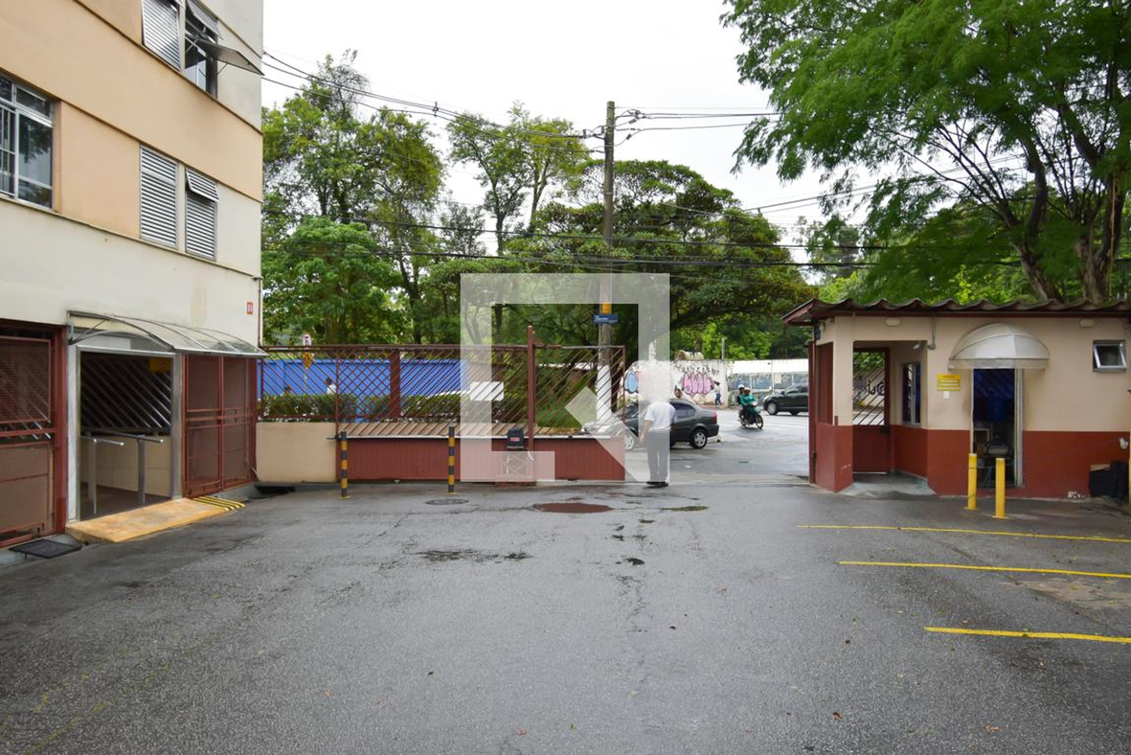 Entrada - Edifício Mogi das Cruzes