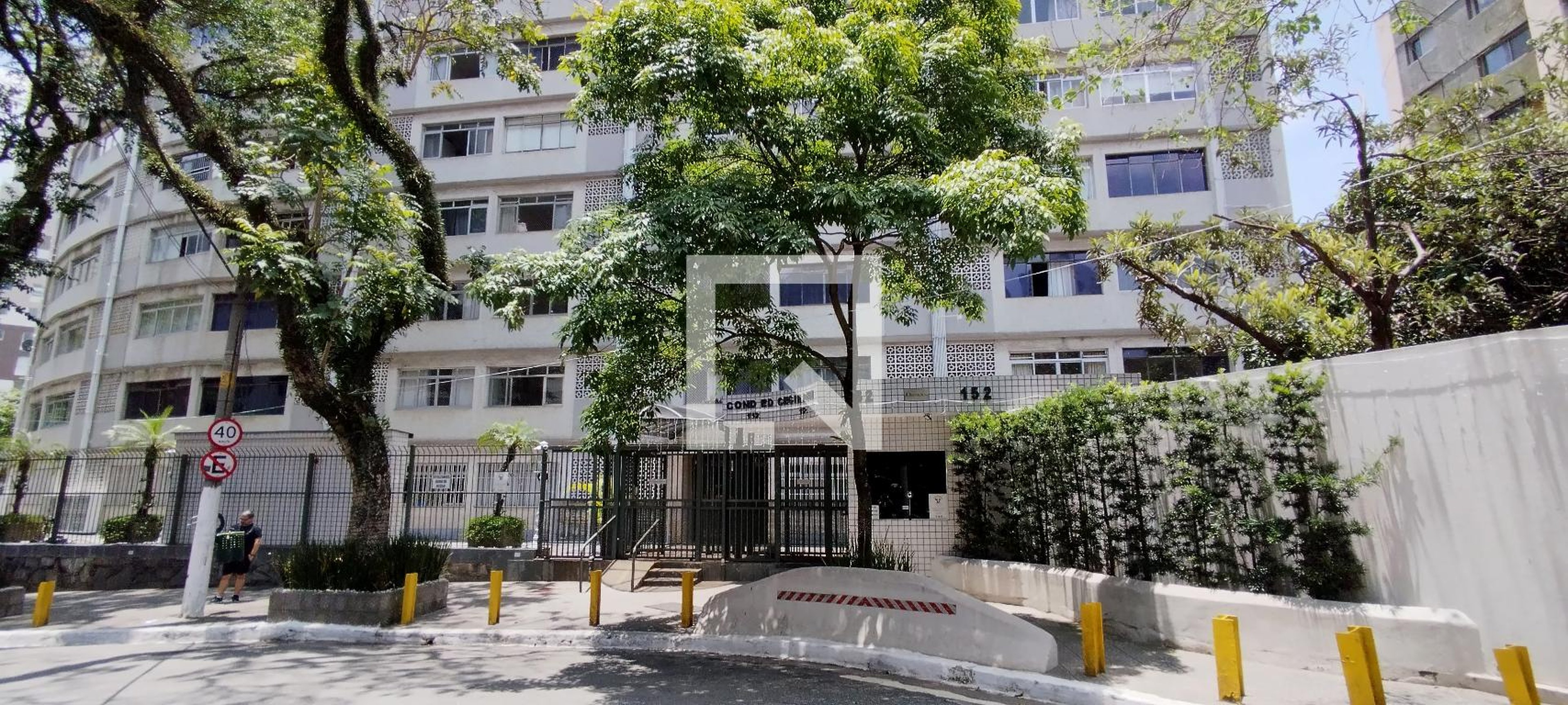 Fachada Condomínio Ceci e Peri