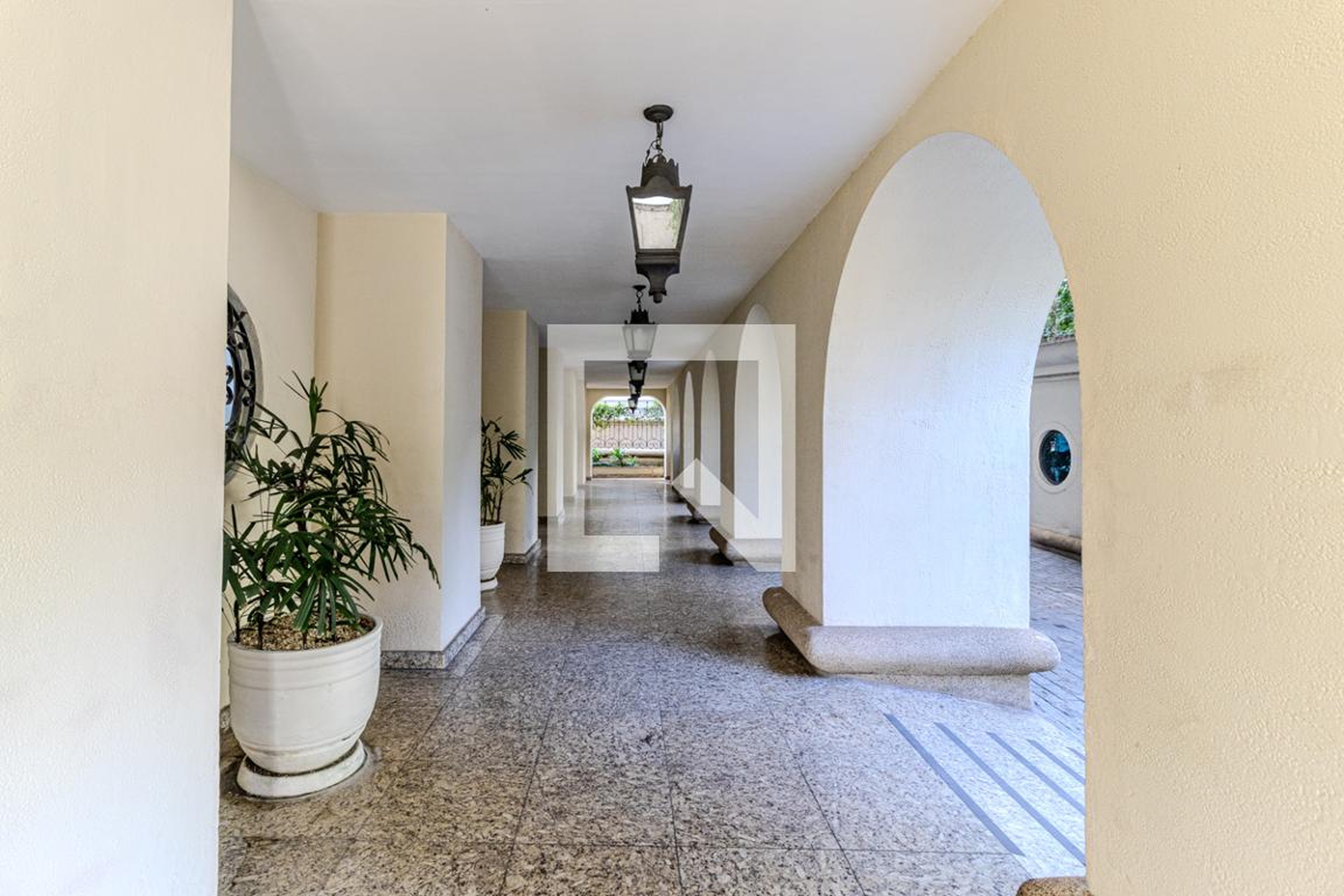 Hall de Entrada - Edifício Mansão Molière