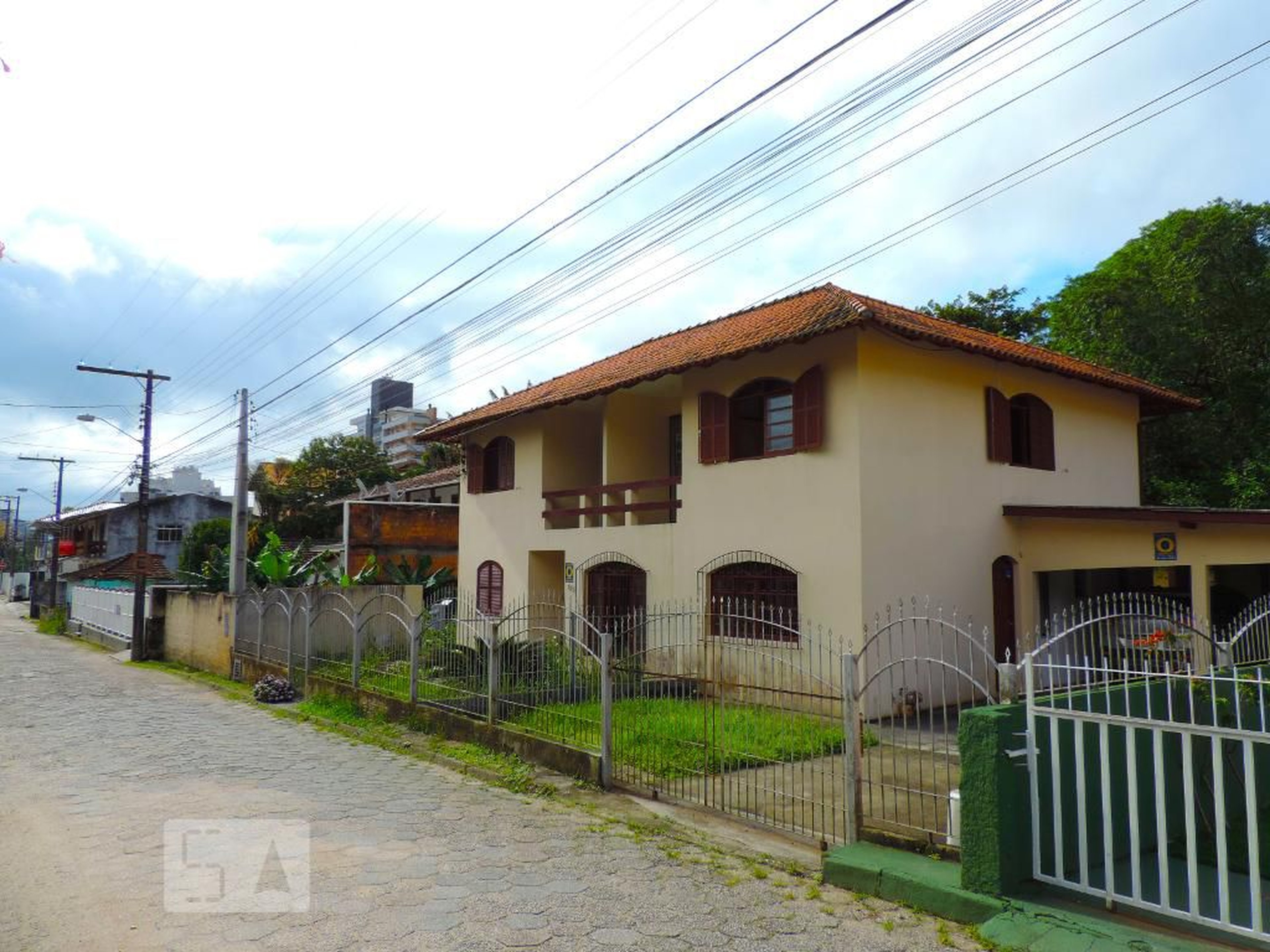 Fachada Condomínio em Rua Antônio Joaquim de Freitas, 101