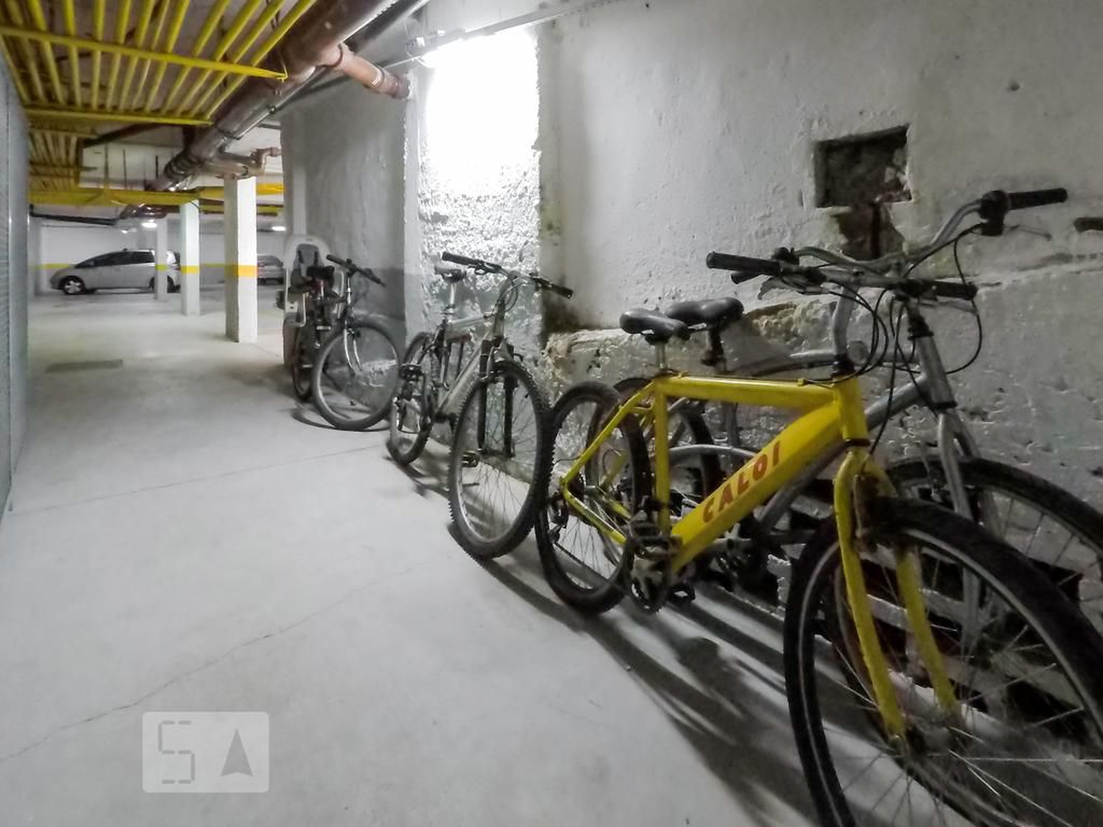 Bicicletario - débora crisitna