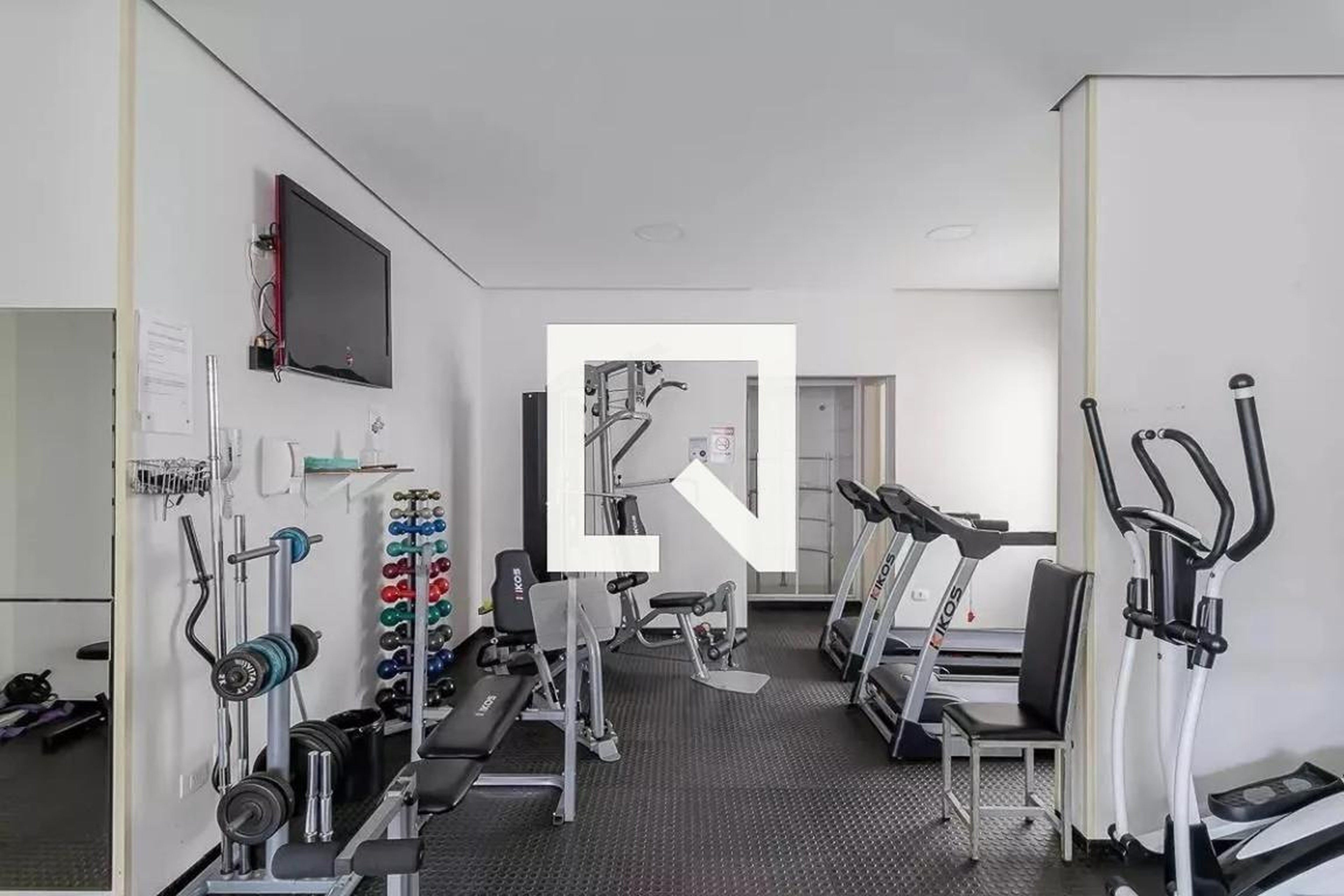 Academia - New Castle Family Resort