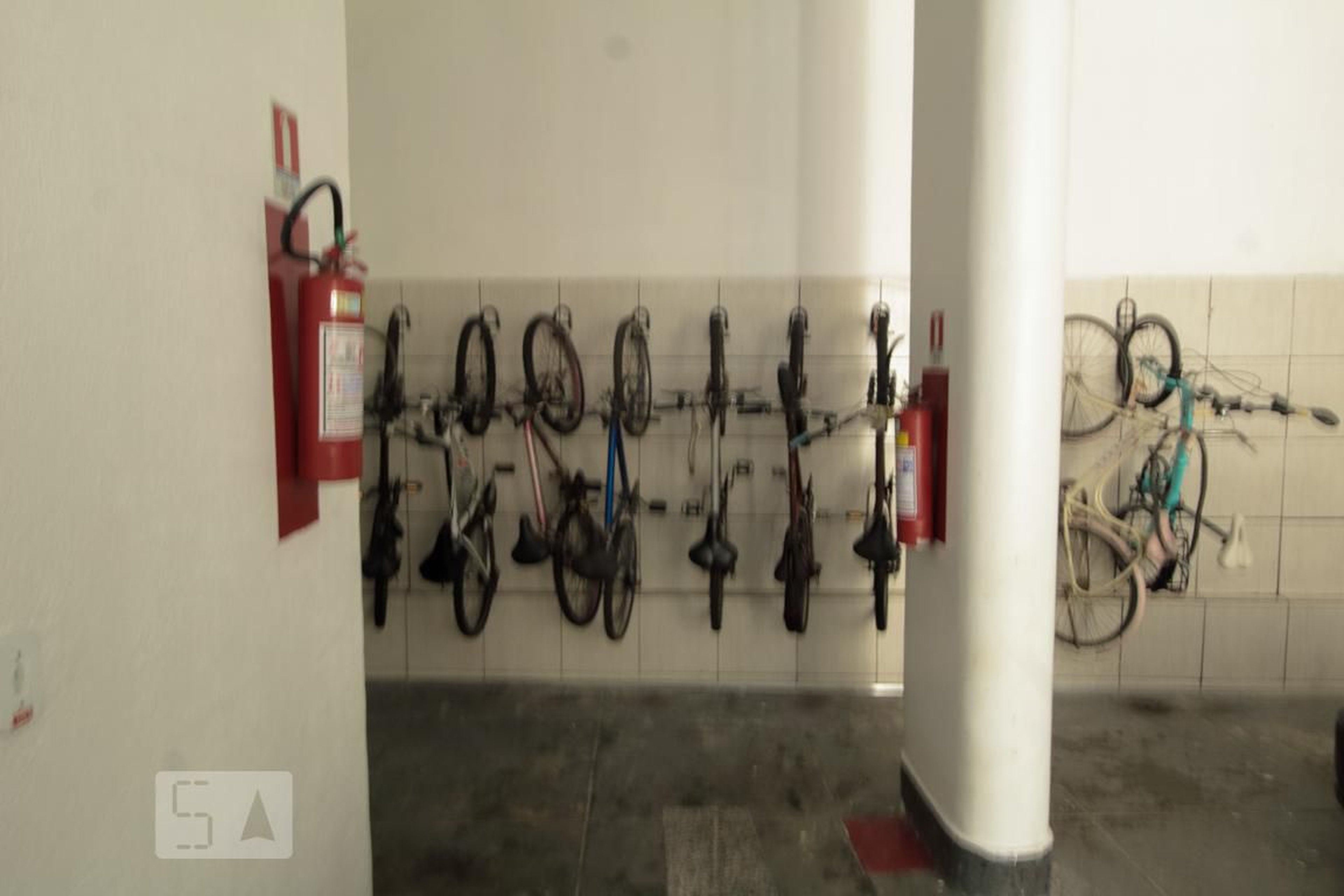 bicicletário - Edifício Deolinda