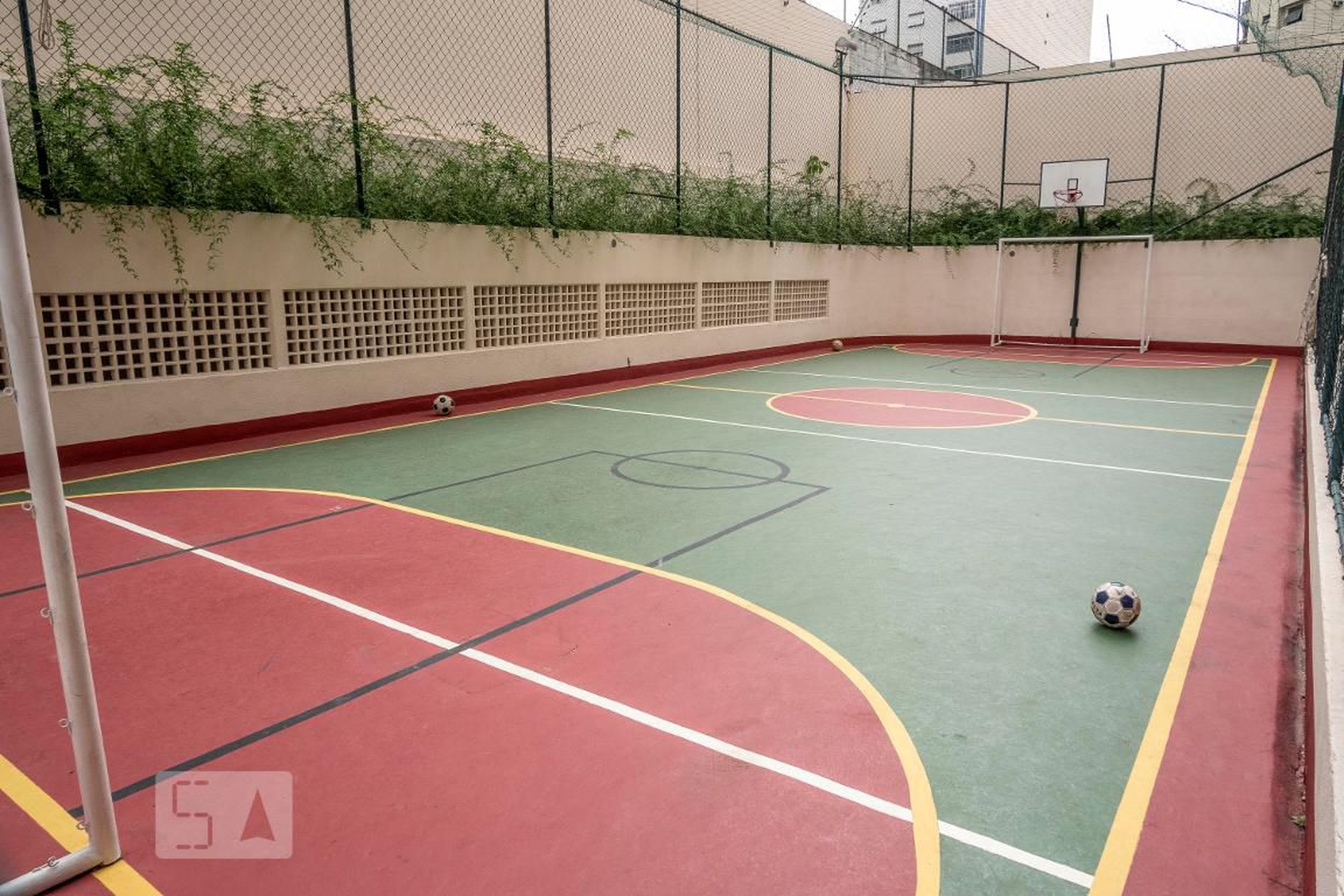 Quadra Esportiva - L' Aquila