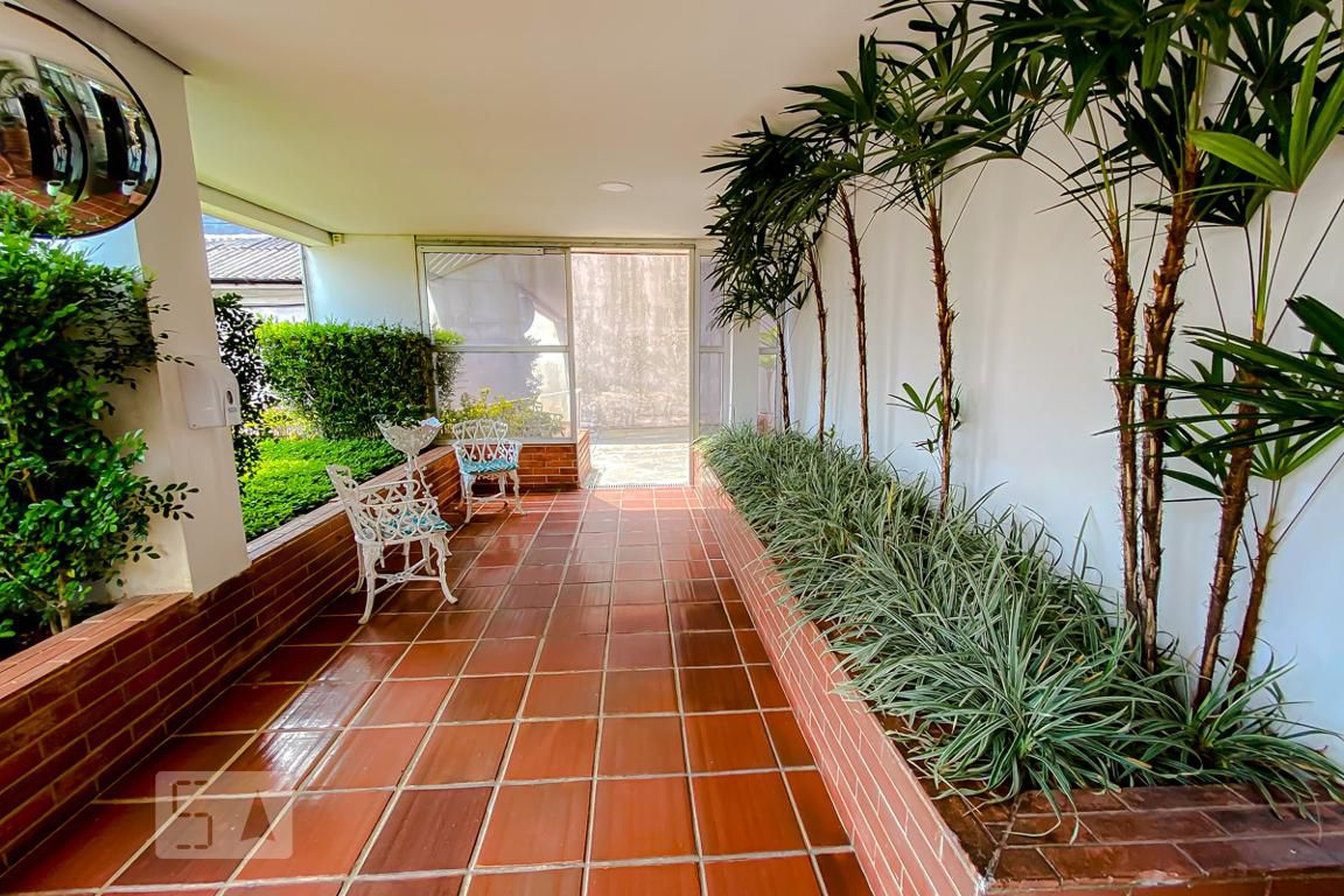 Hall social - NEW PORT