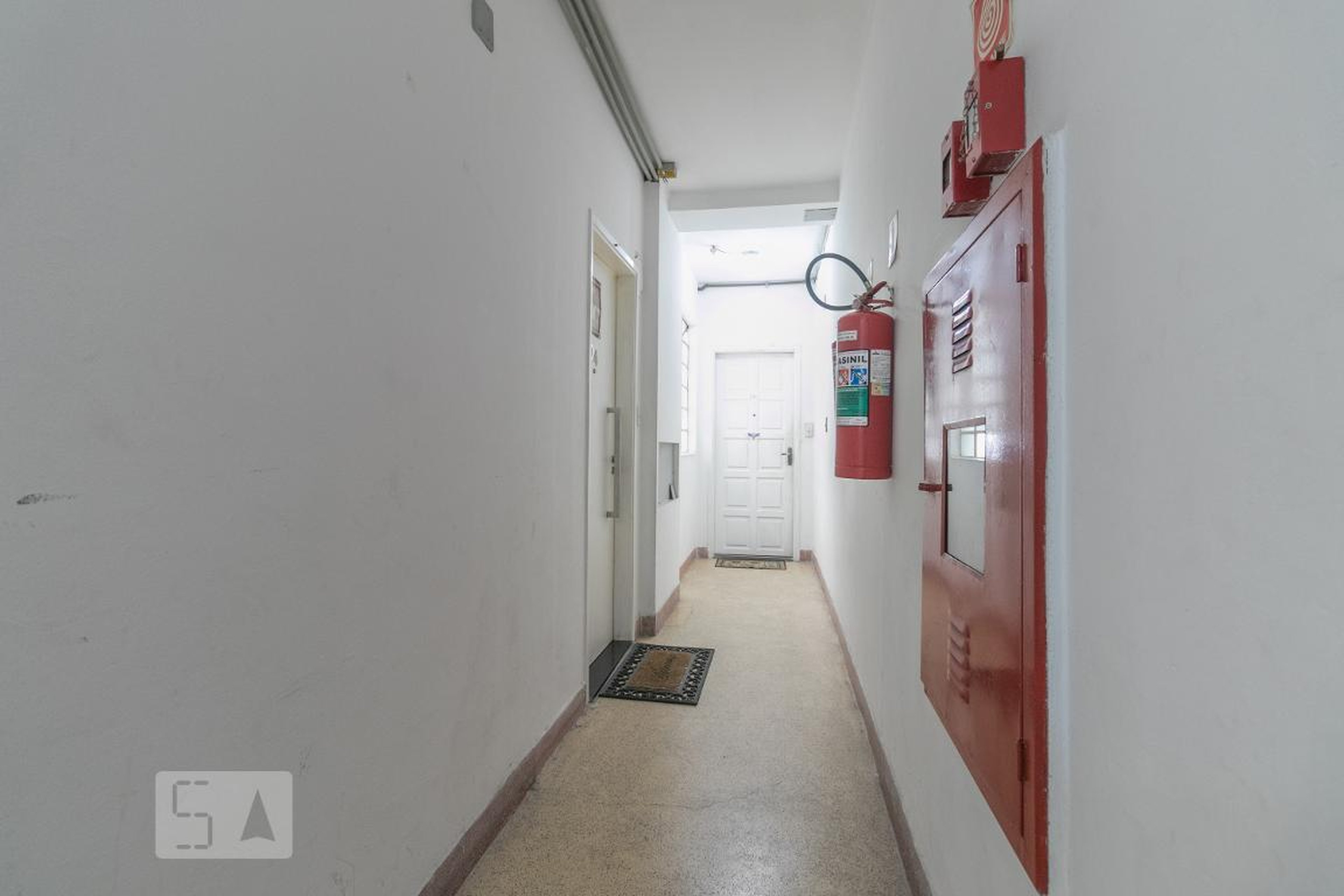 Hall - Joaquim Carlos