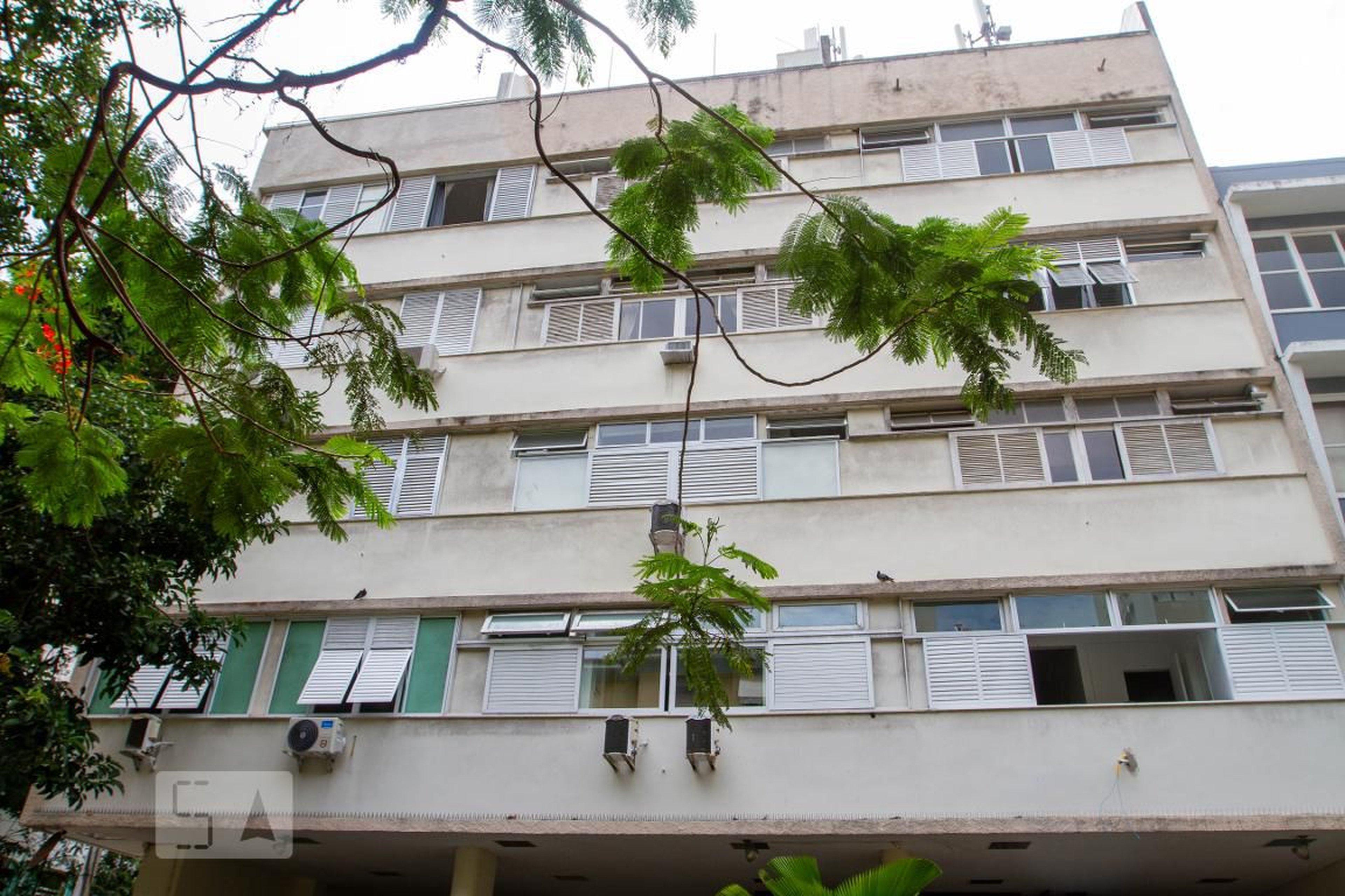 Fachada do Prédio Edifício Ary