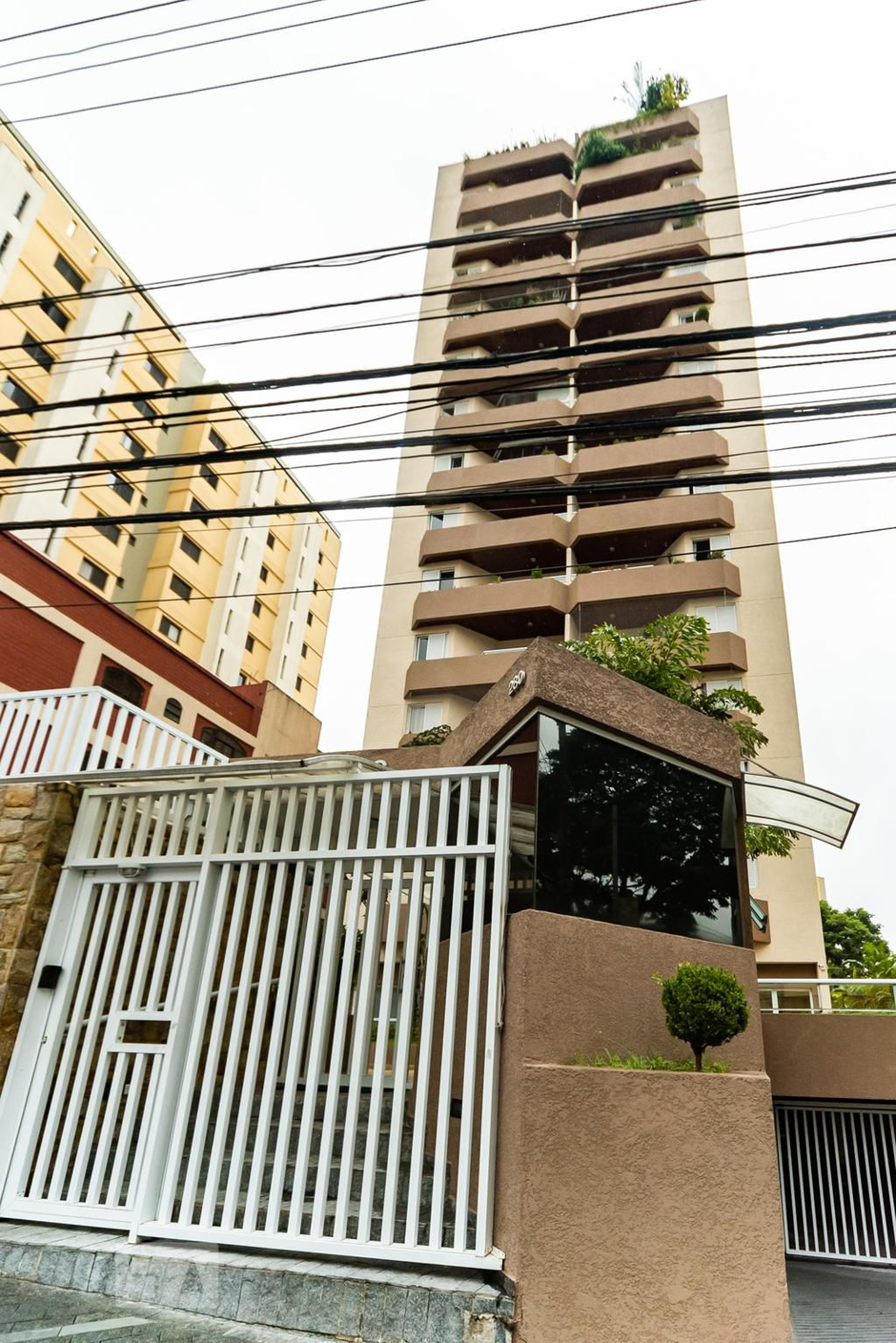 Fachada do Condomínio Condomínio Bahamas