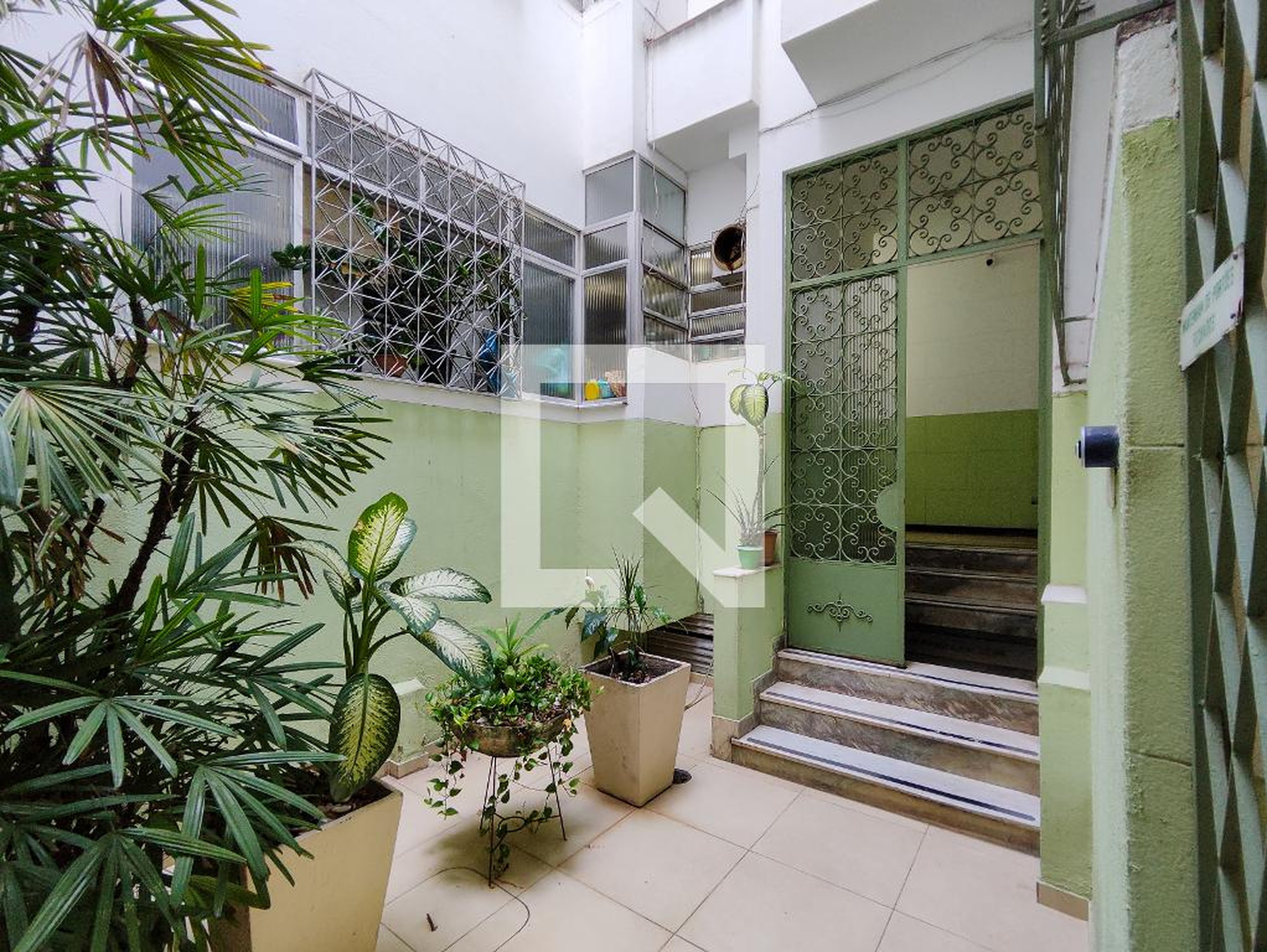 Fachada do Prédio Edifício Marqueza