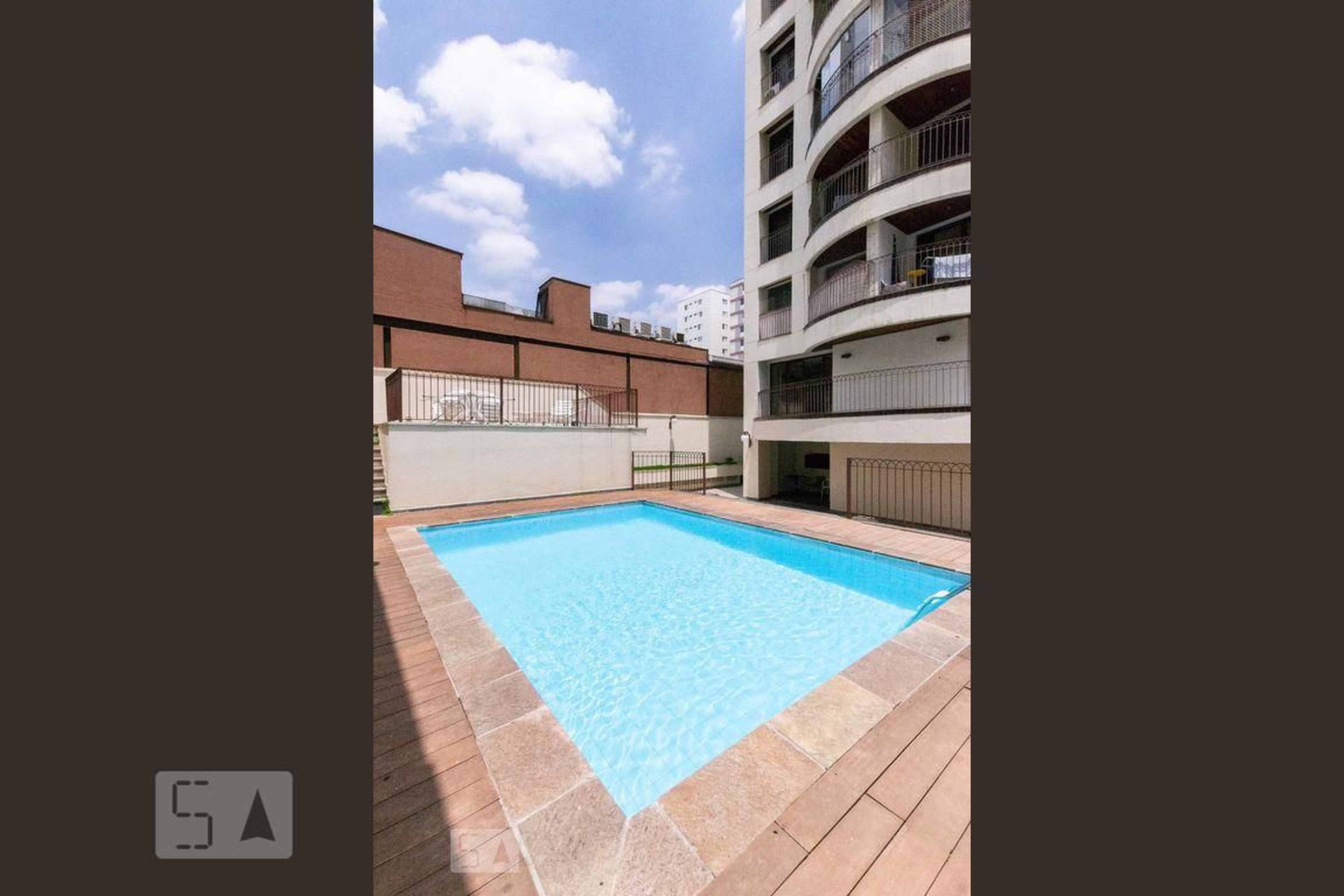 Piscina - Boulevard de Paris