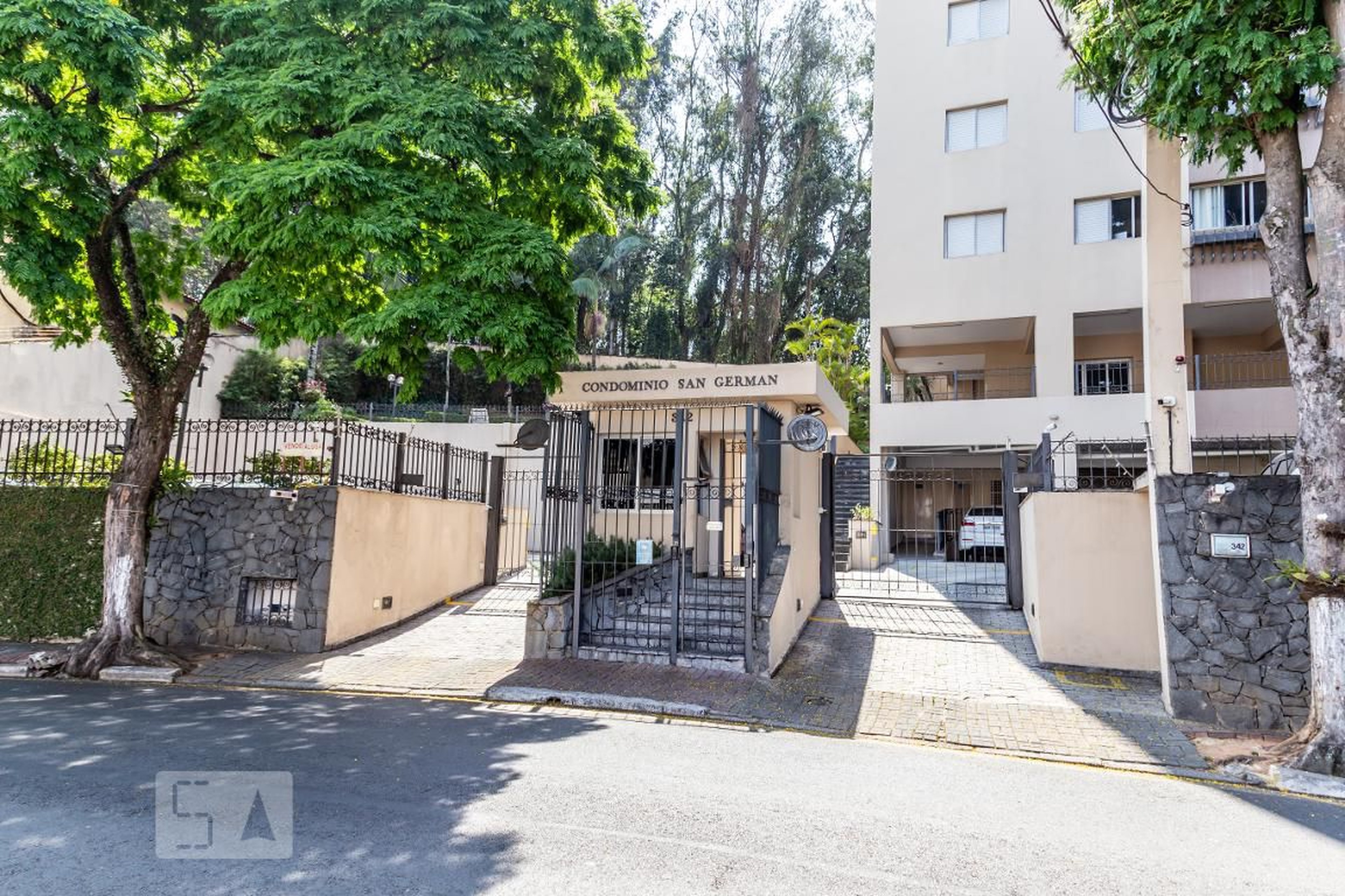 Fachada do Condomínio Residencial San German